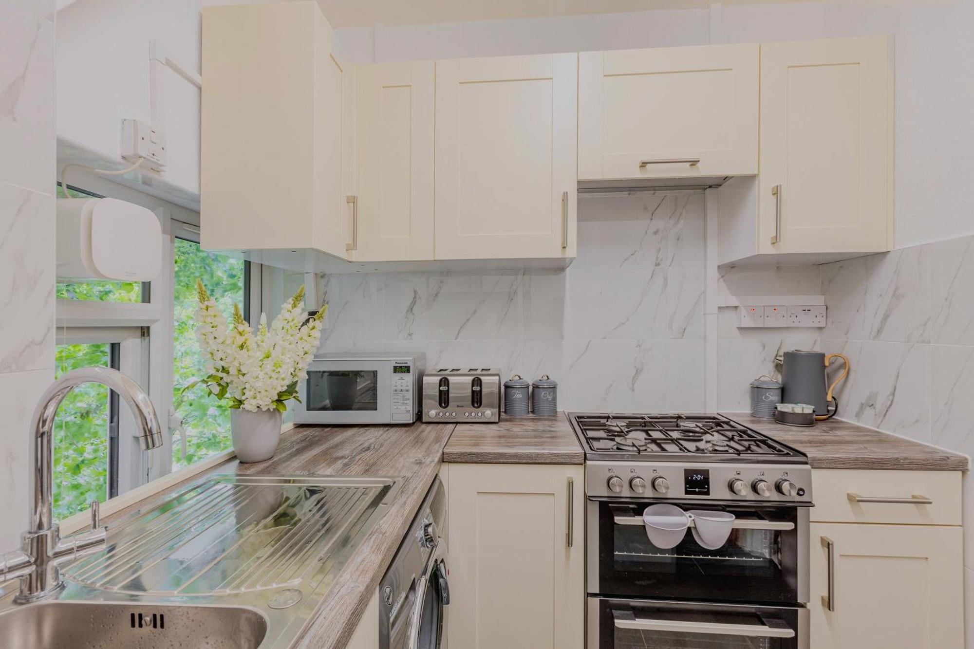 Lovely 2br Battersea, 7min Clapham Junction St Apartment