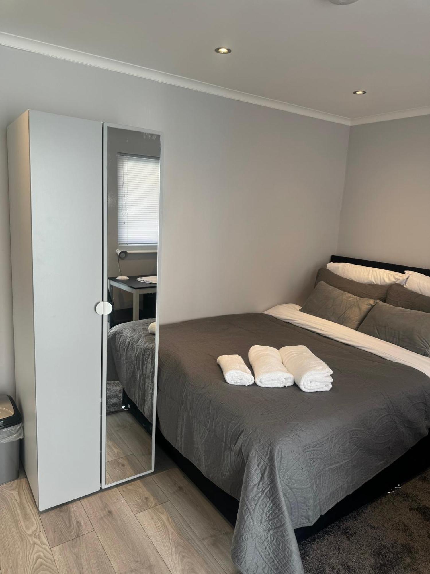 Cozy Guest house London