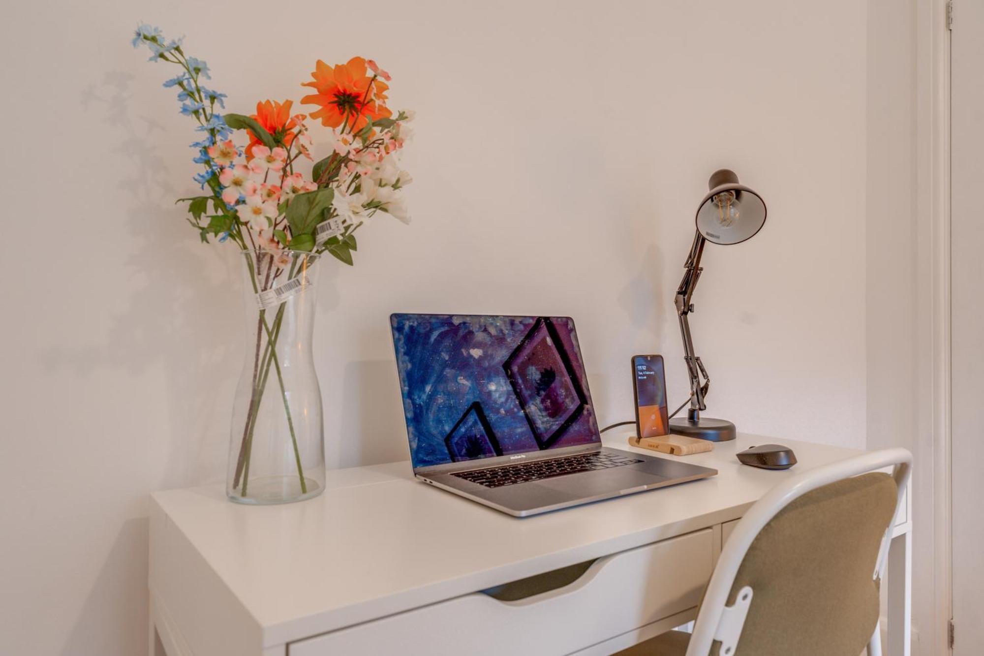 Stylish Flat, Bridge, Free Weekend Parking Apartment London