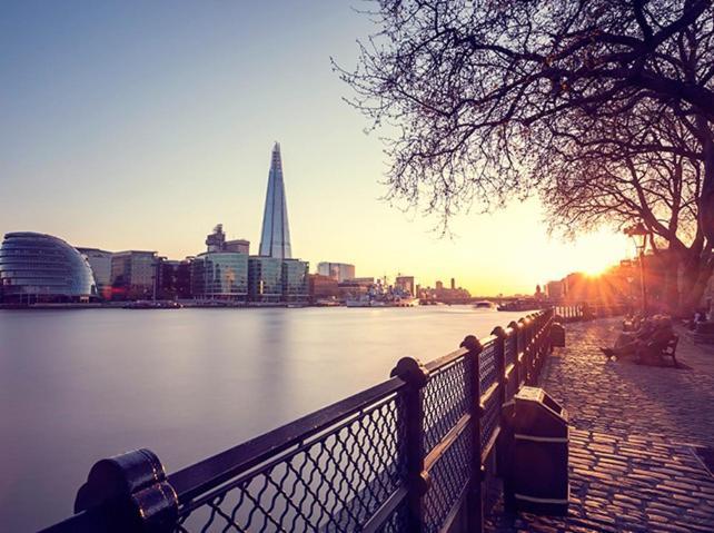 Elegant Penthouse Retreat Near Bridgecheckhostprofile London