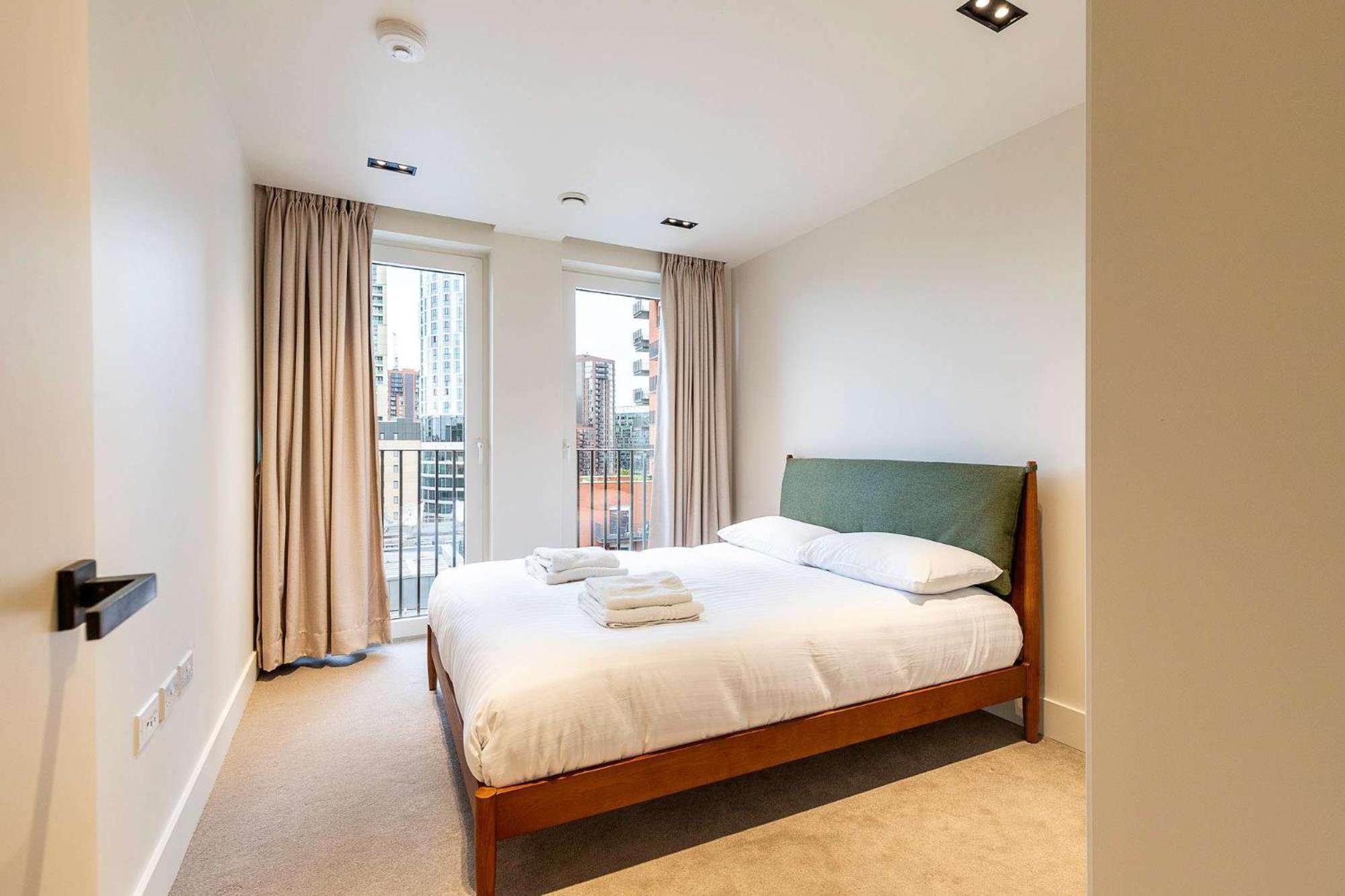 3br 2bth Penthouse In Appartement *