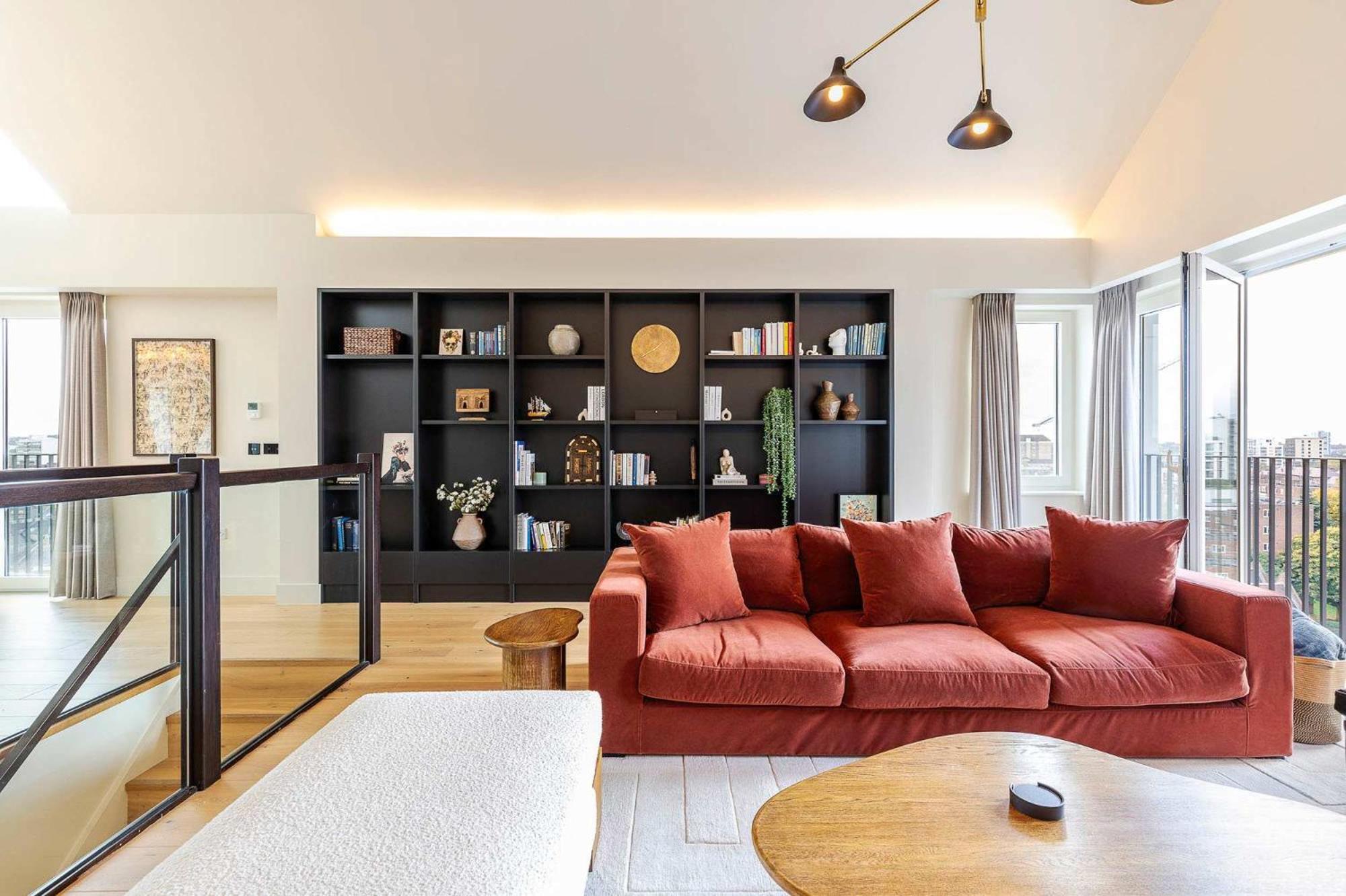 3br 2bth Penthouse In Appartement *