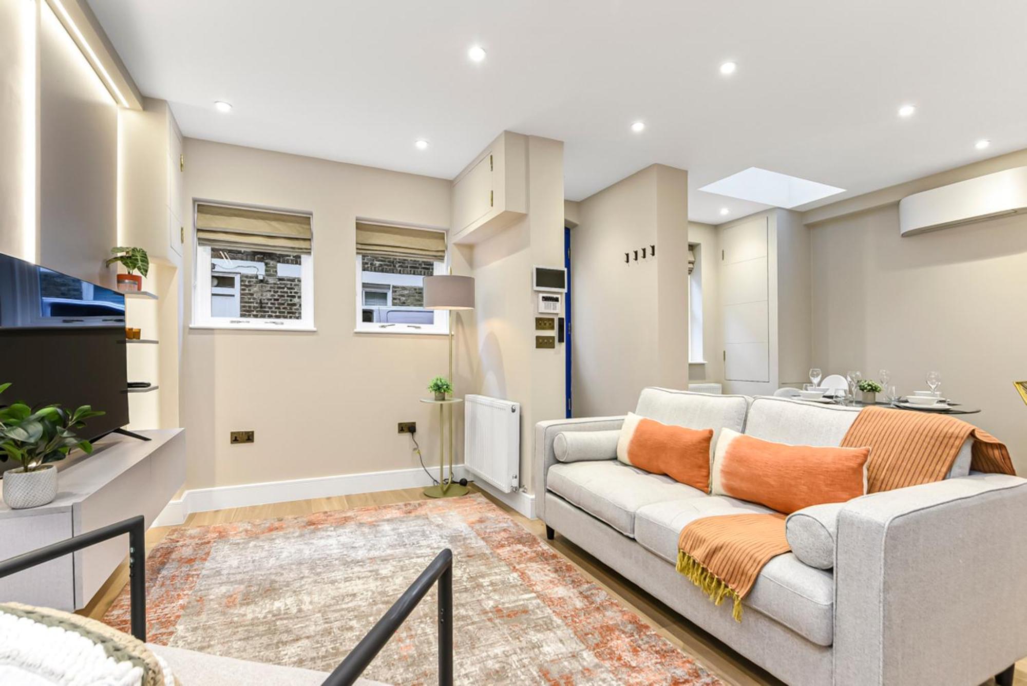 Upscale 3-br Haven In Highend And Trendy Location Holiday home