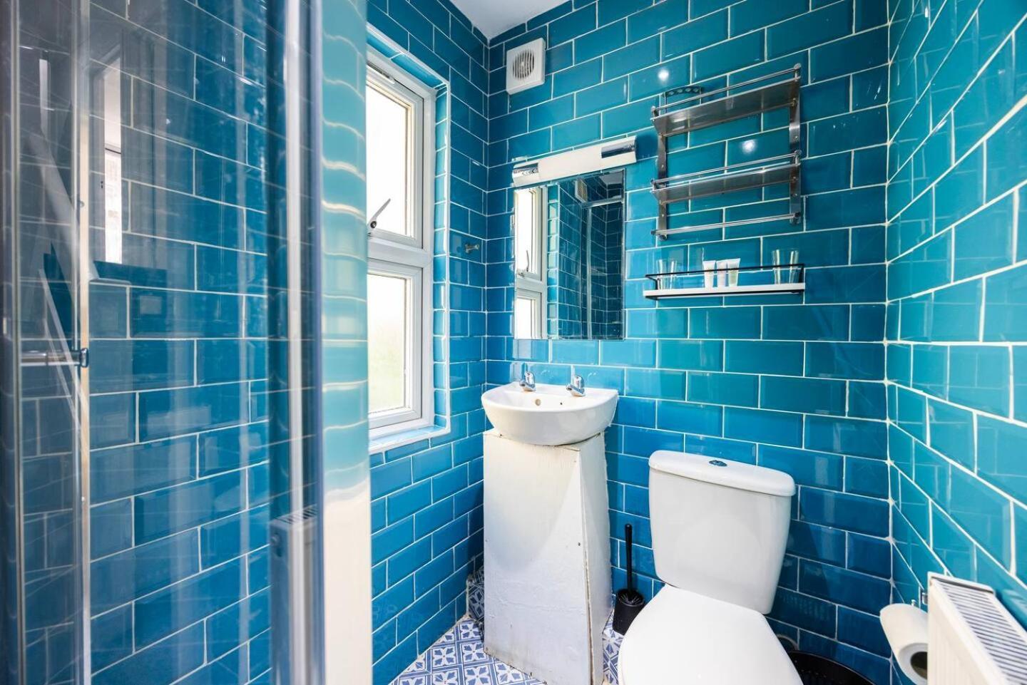 Holiday home Modern - 5 Mins To Whitechapel Station London