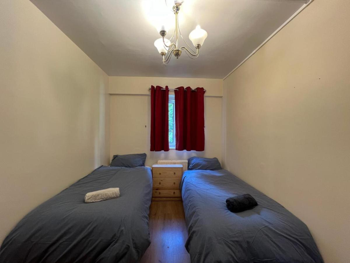 3 Double Bedroom, Duplex Apartment, Edgware Rd W2, Zone 1 Apartment