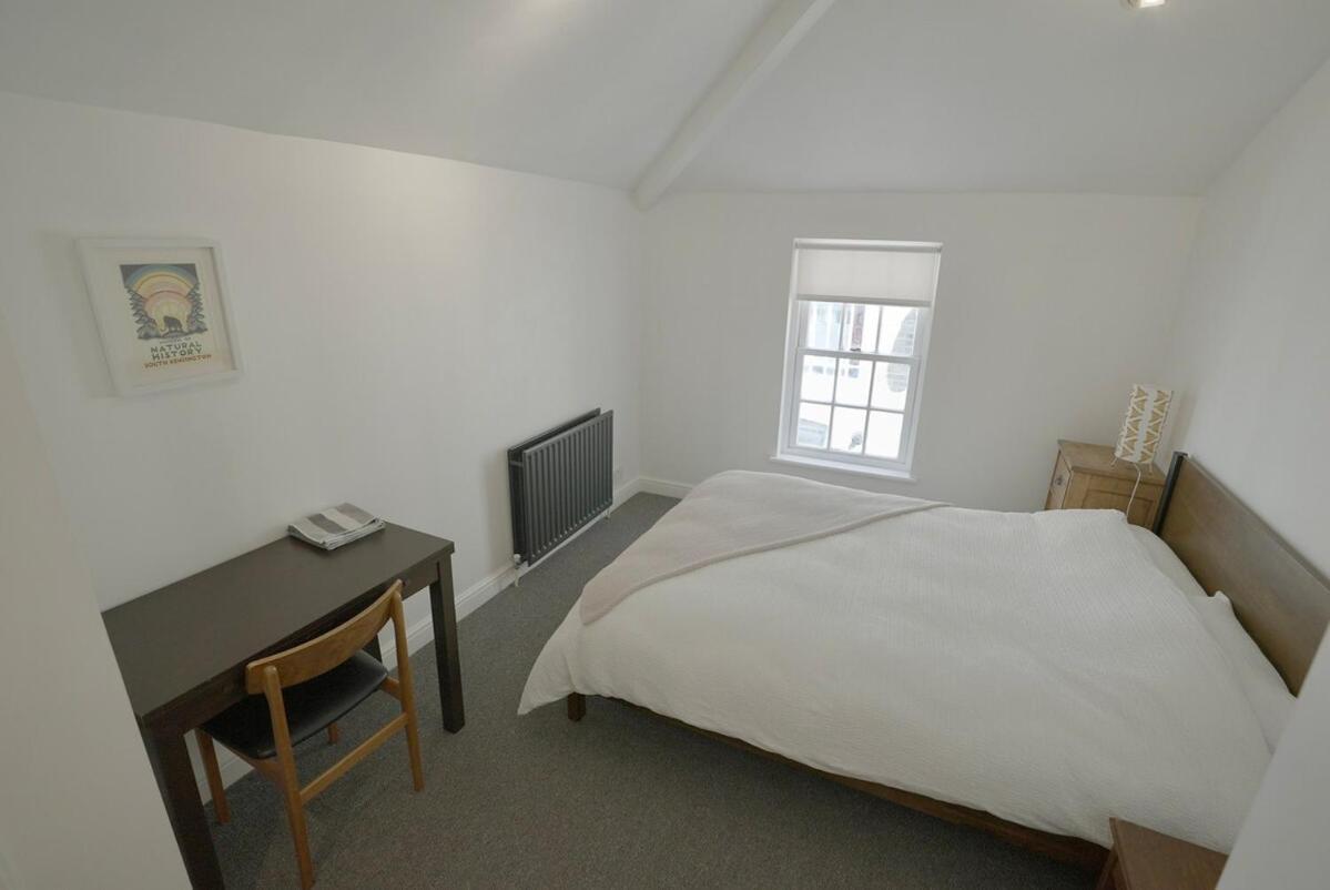 Spacious And Stylish Pad *