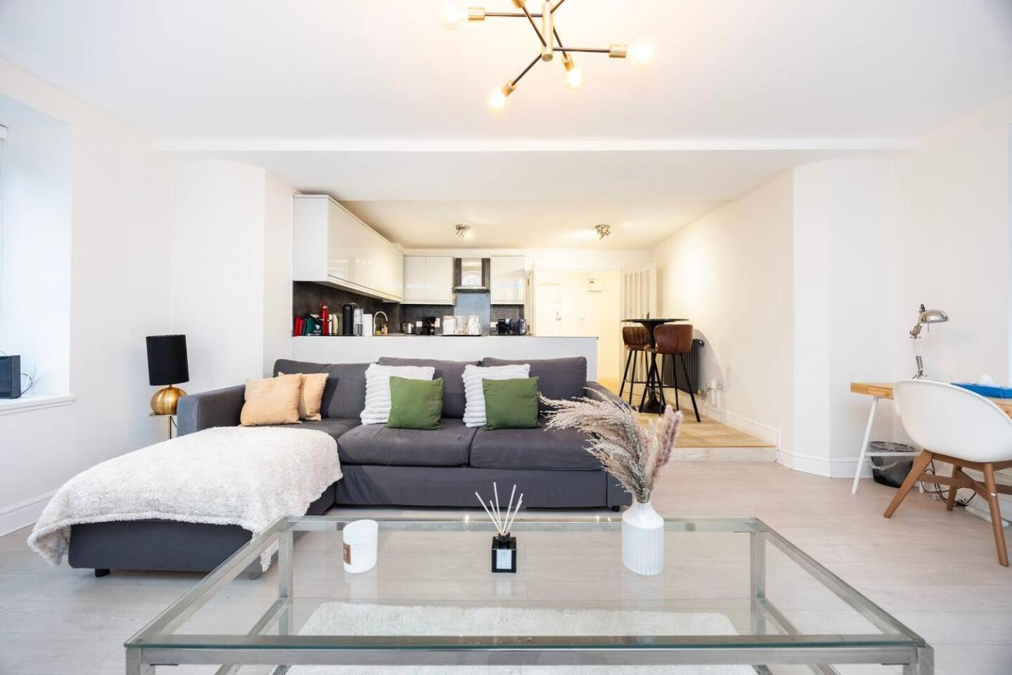 Lavish 1 Bedroom Near Tottenham Stadium * London