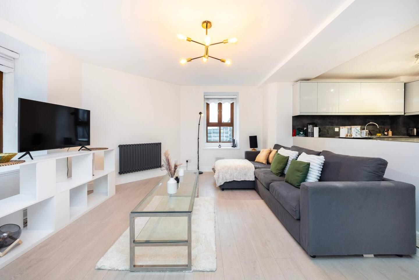 Lavish 1 Bedroom Near Tottenham Stadium Holiday home