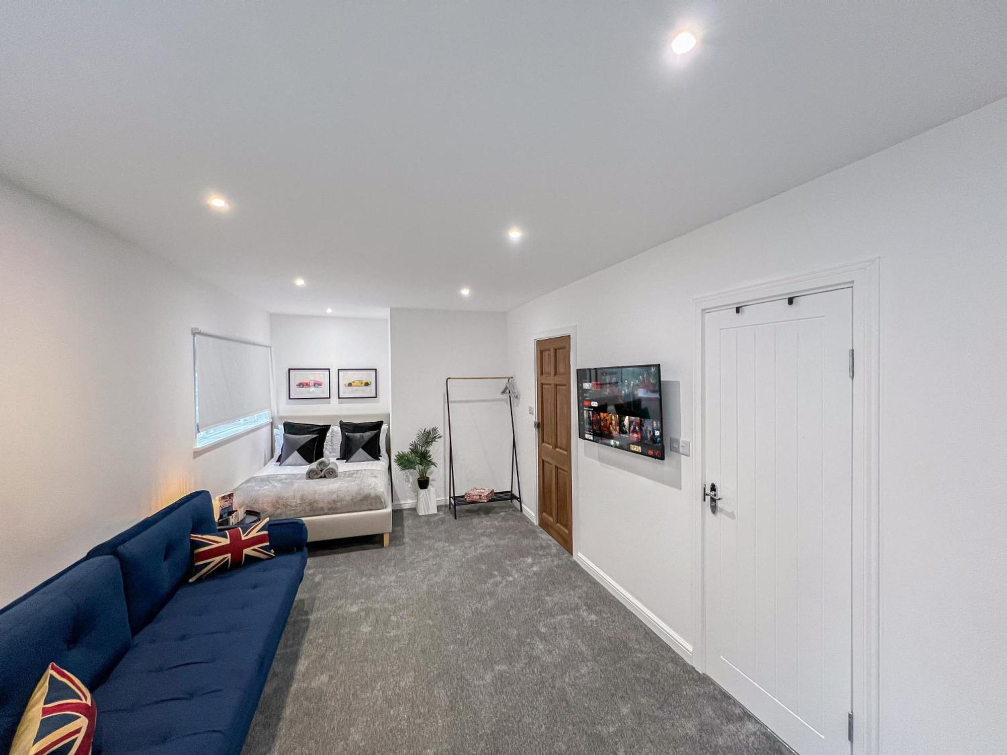 Sleek 1-bed Flats In Euston, Islington Near Regents Park