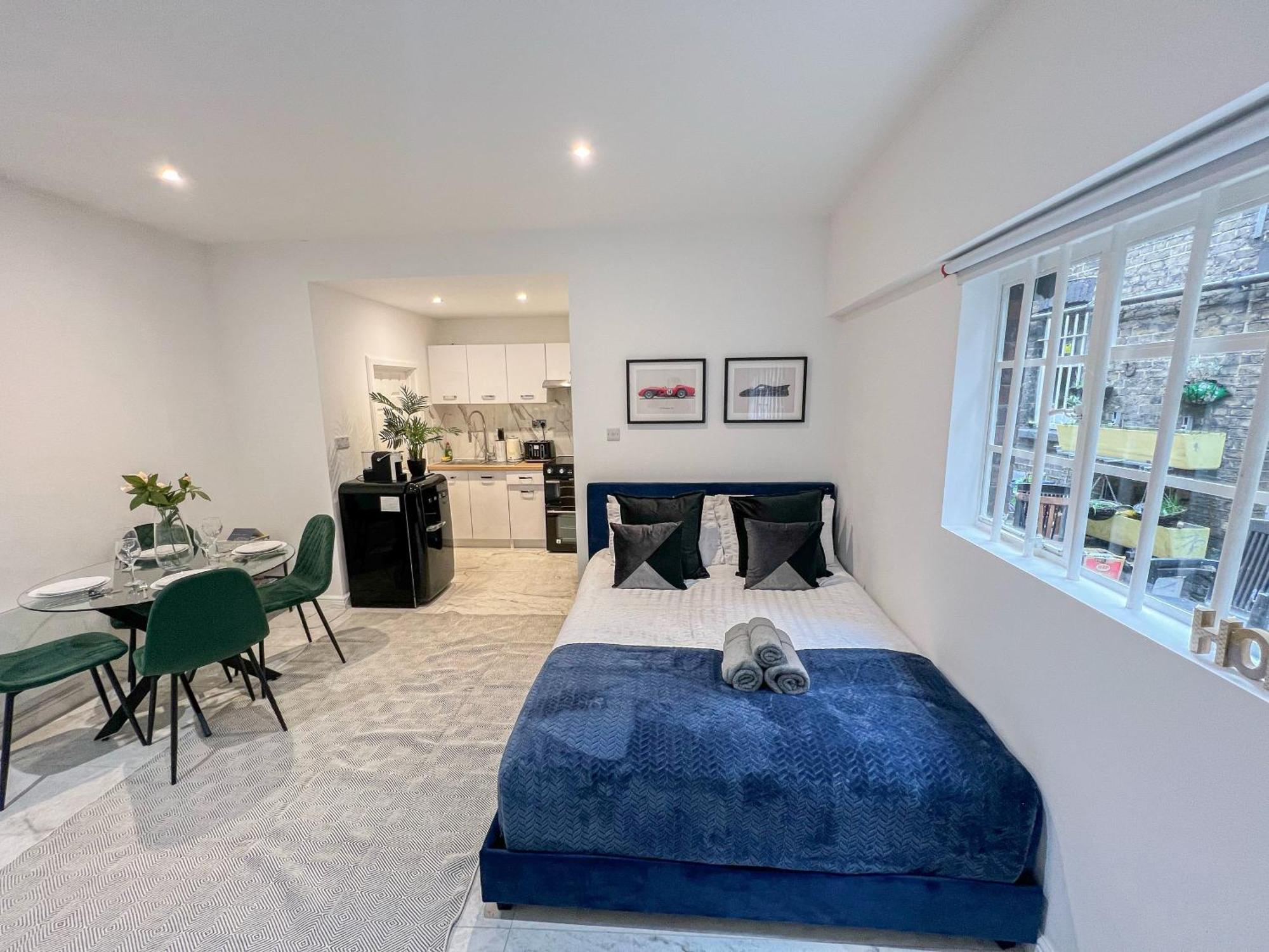 Apartment Sleek 1-bed Flats In Euston, Islington Near Regents Park London