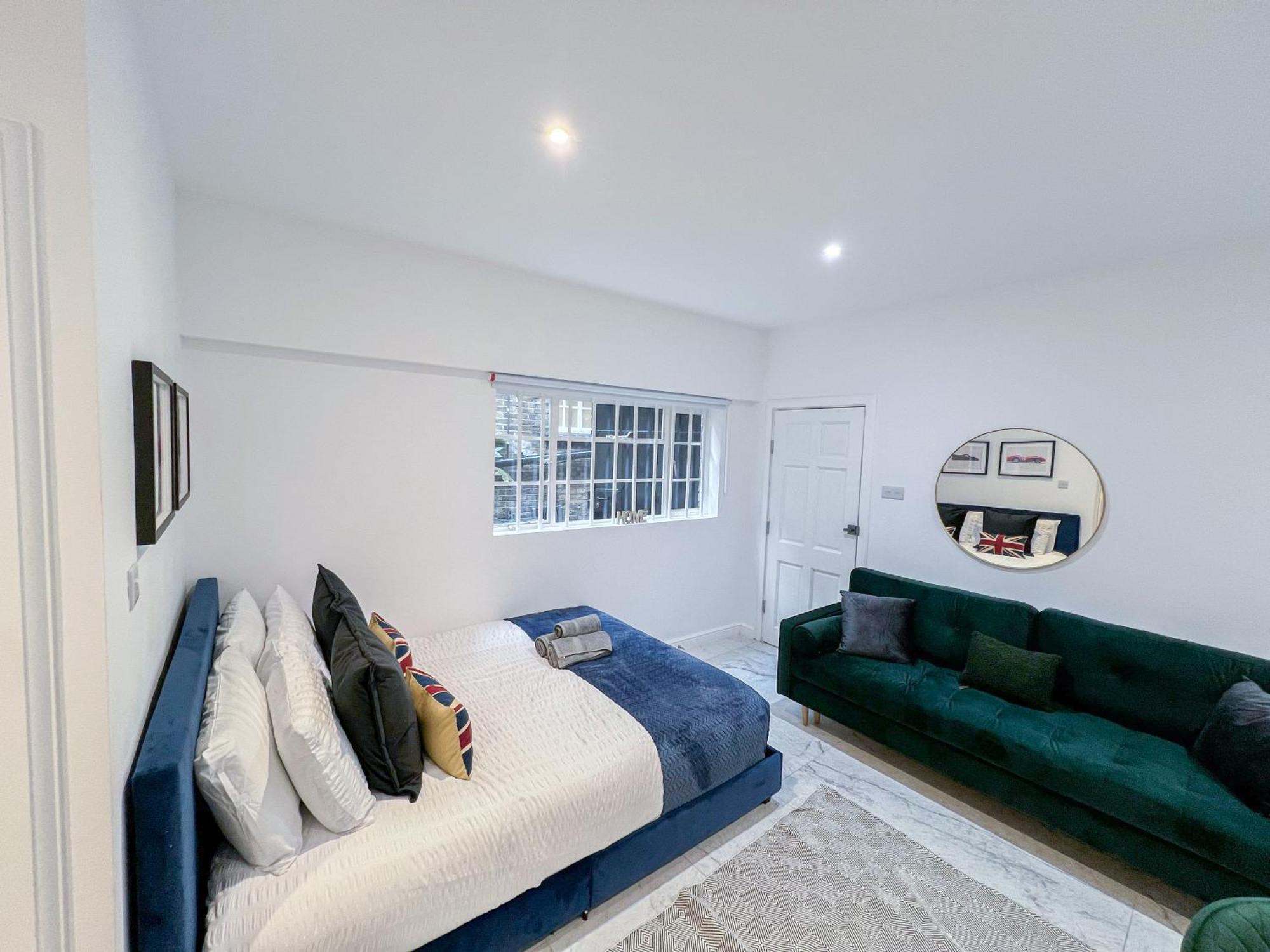Apartment Sleek 1-bed Flats In Euston, Islington Near Regents Park *