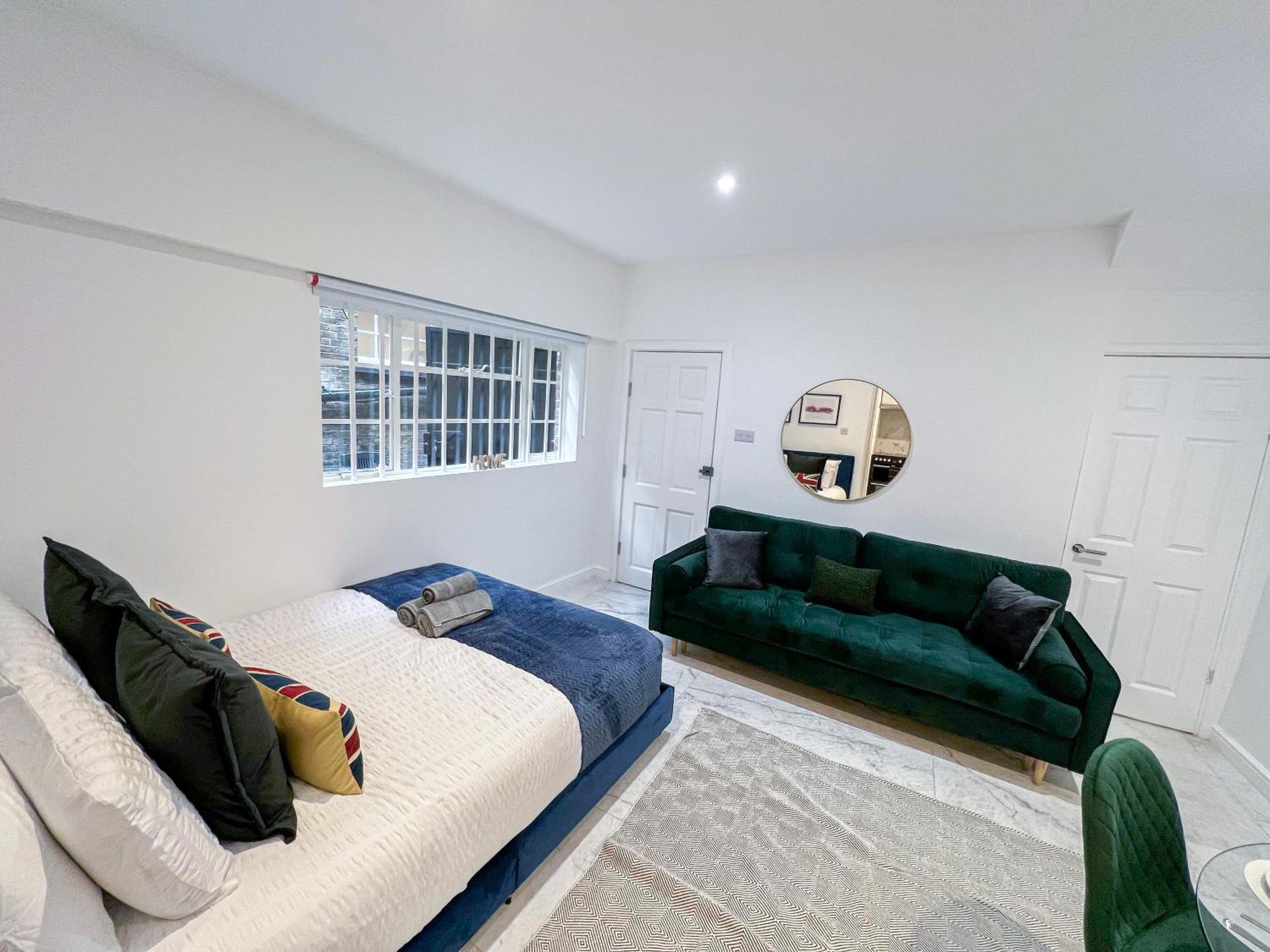 Sleek 1-bed Flats In Euston, Islington Near Regents Park