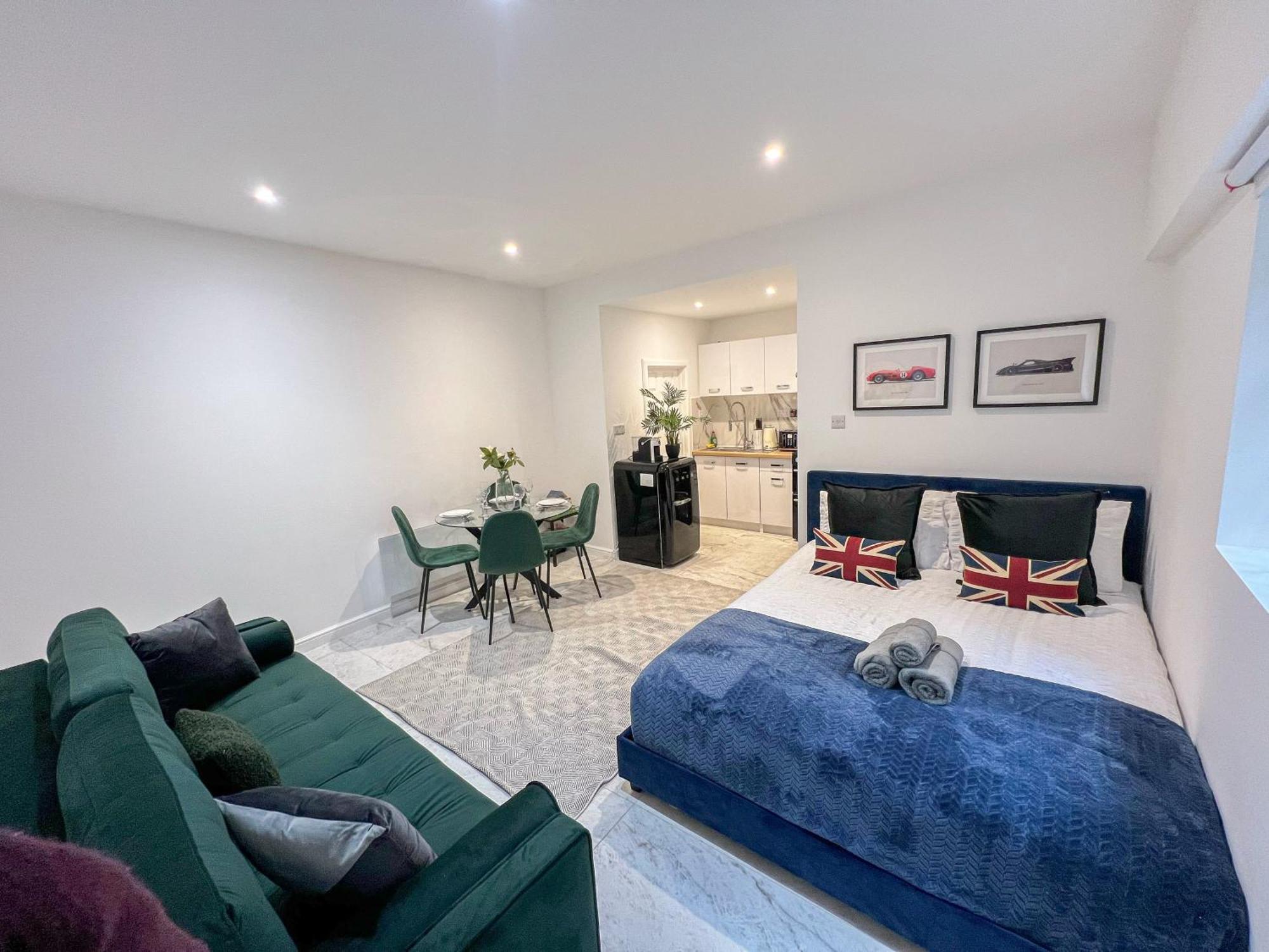 Apartment Sleek 1-bed Flats In Euston, Islington Near Regents Park
