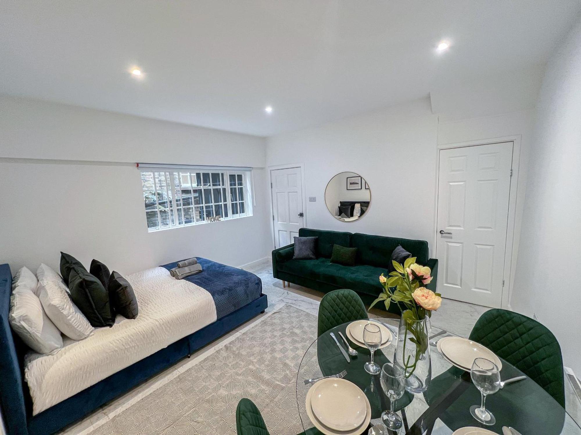 Sleek 1-bed Flats In Euston, Islington Near Regents Park