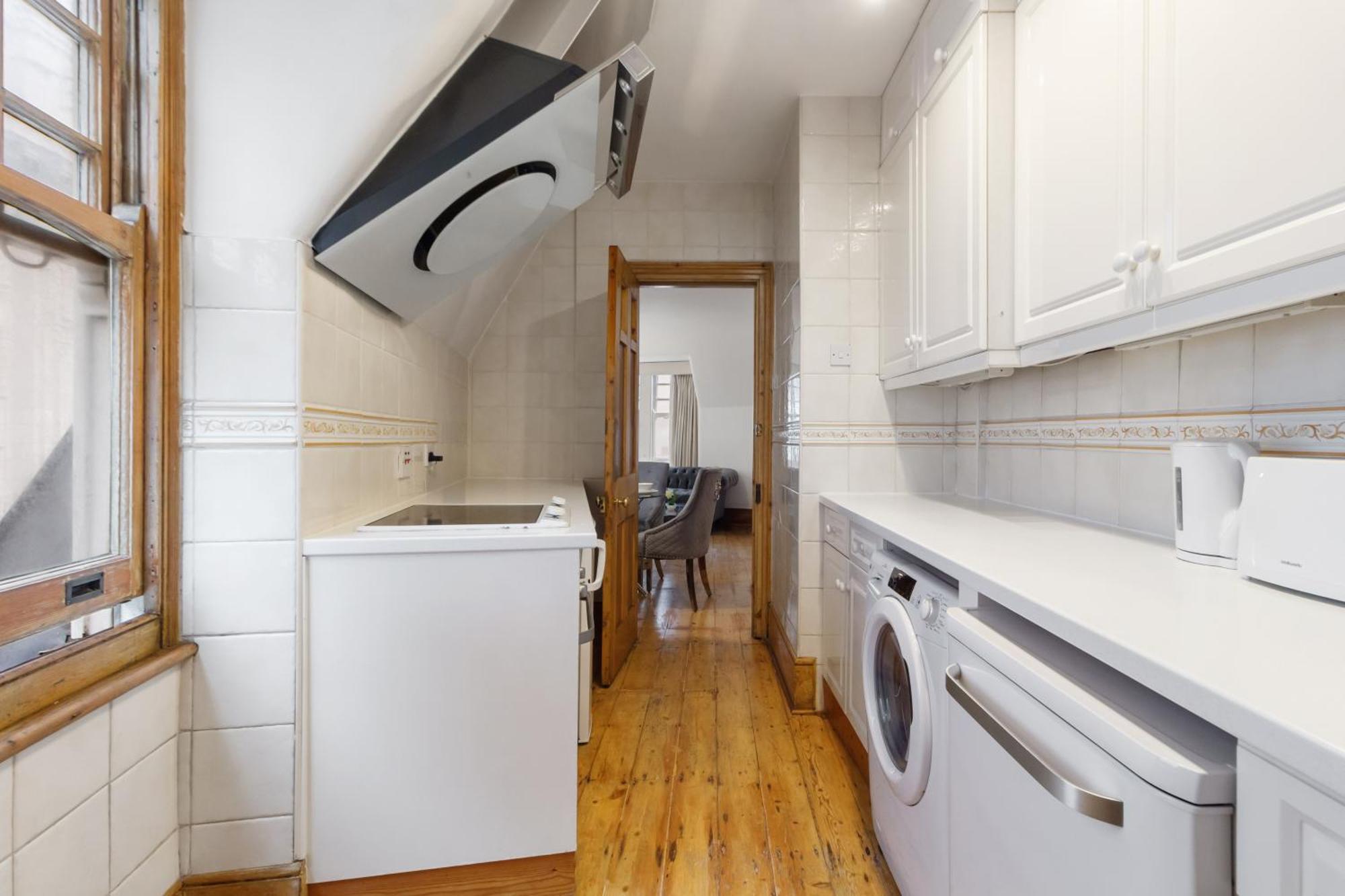 Elegant 3-bedroom In The Heart Of Piccadilly Circus No Lift- 4gl *
