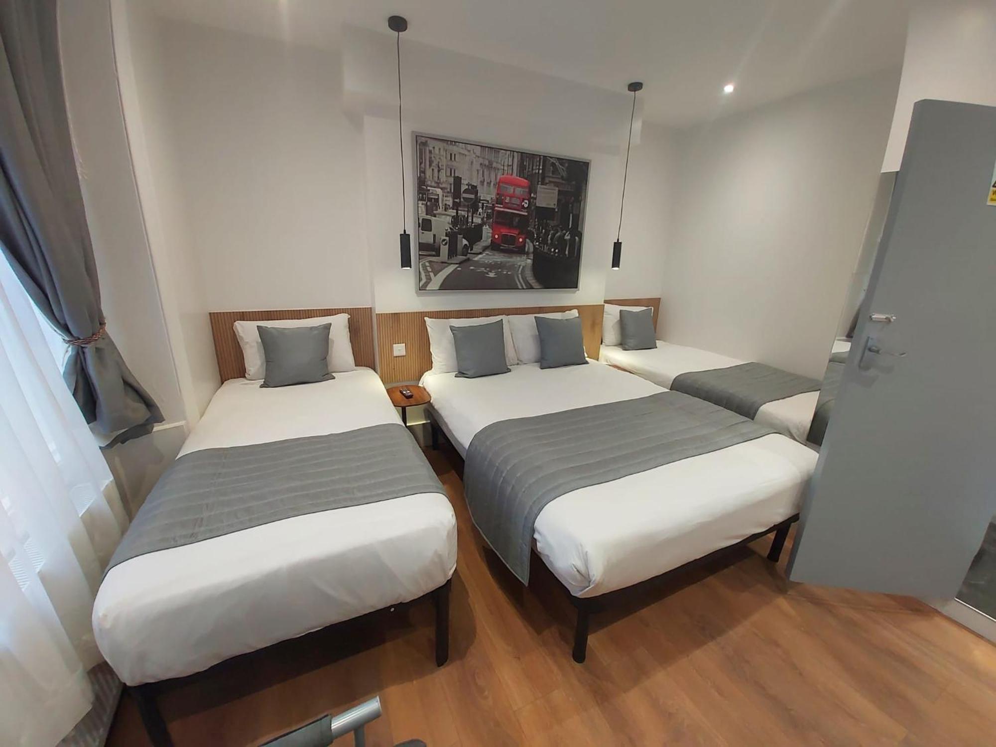 Falcon Hotel London