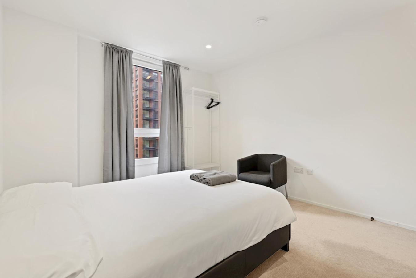 East 2 Riverside Apartment London