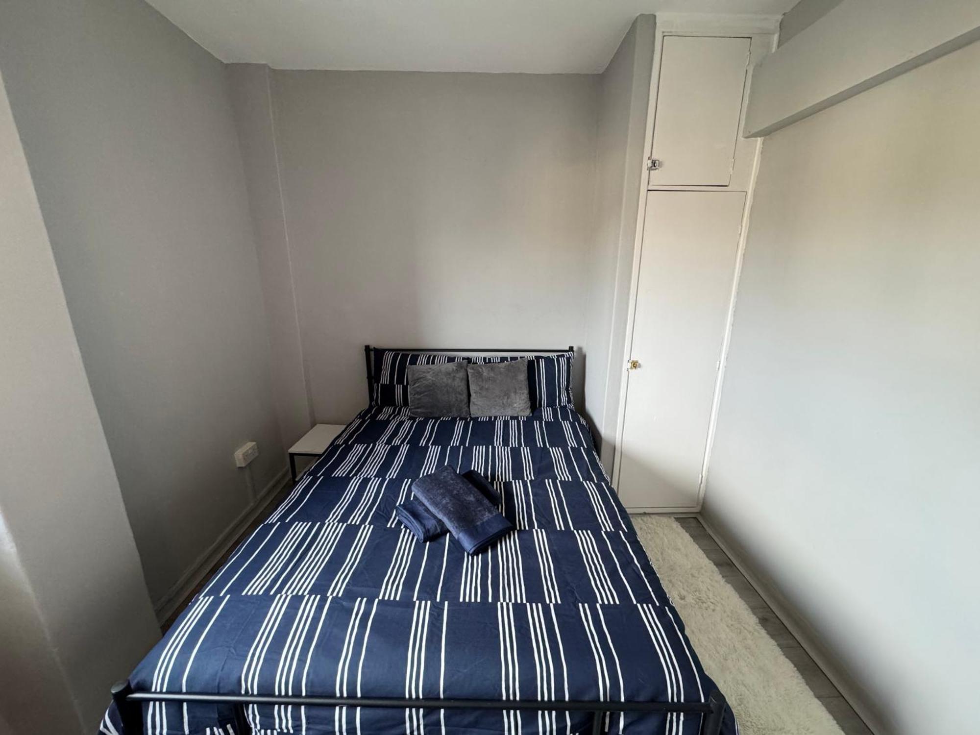 Huge 5 Bedroom Flat For 10 People 2 Min Away From Emirates Stadium Zone 2 * London