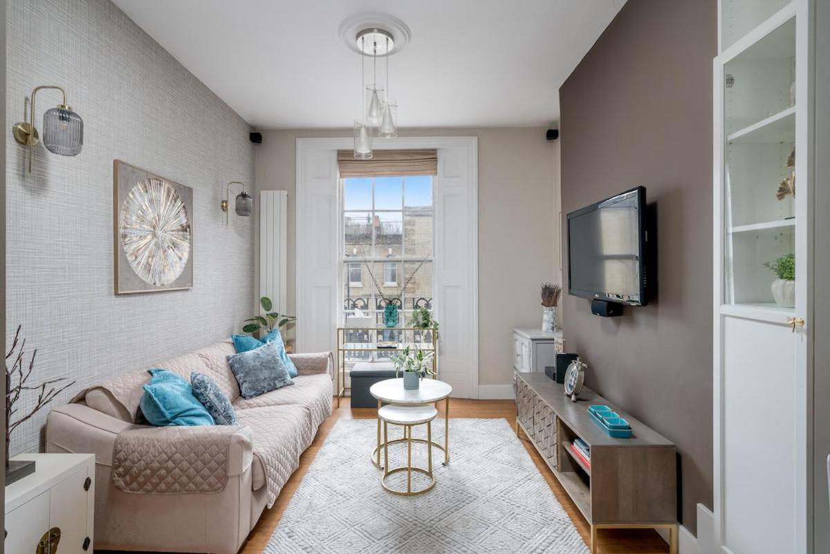 Luxury Camden Town 1 Bedroom Near Tube Market Apartment *