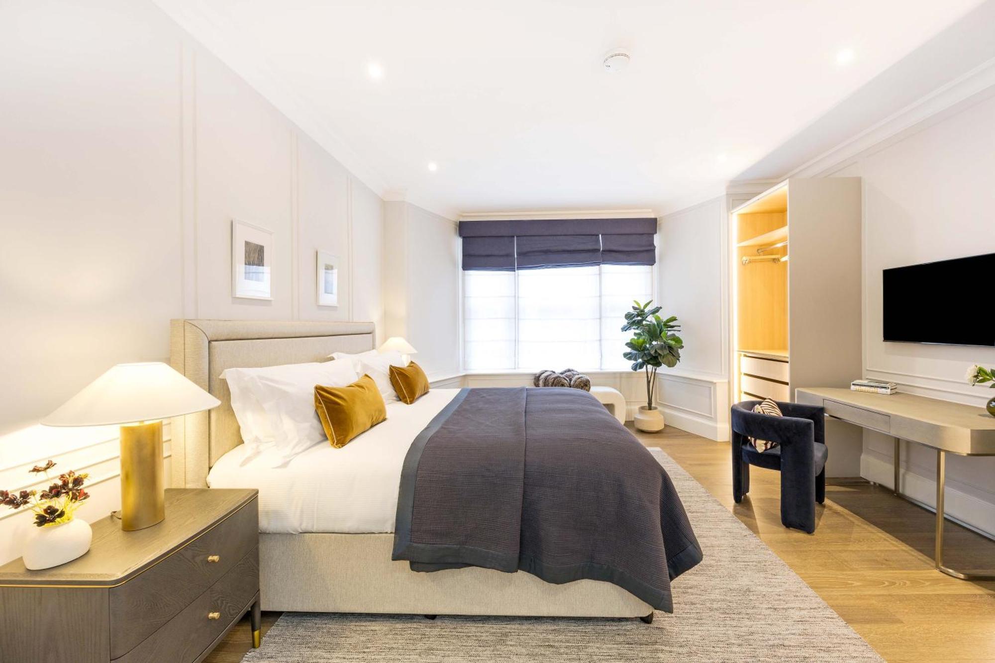Buckingham & Lloyds Knightsbridge 5*