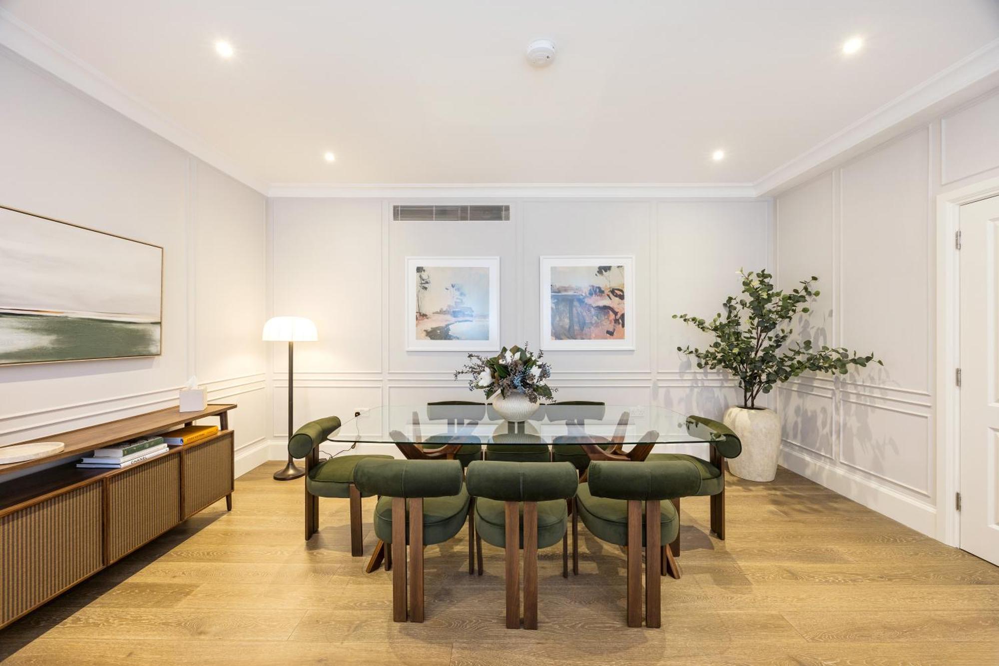 Buckingham & Lloyds Knightsbridge 5* London