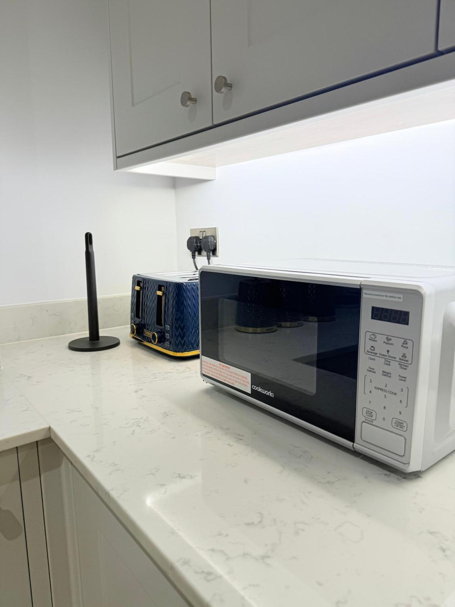 Luxury Living - Fulham Apartment