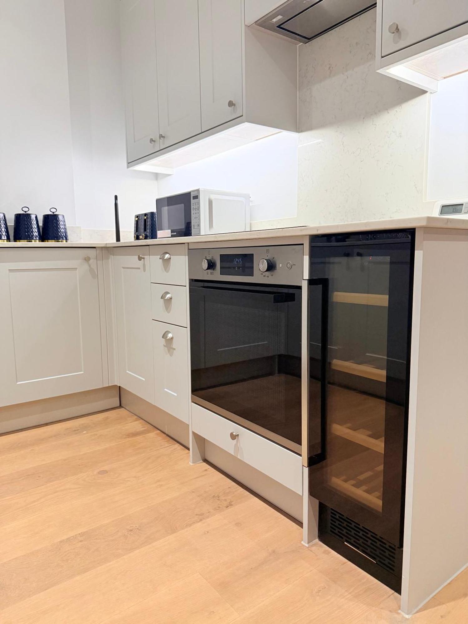 Luxury Living - Fulham Apartment