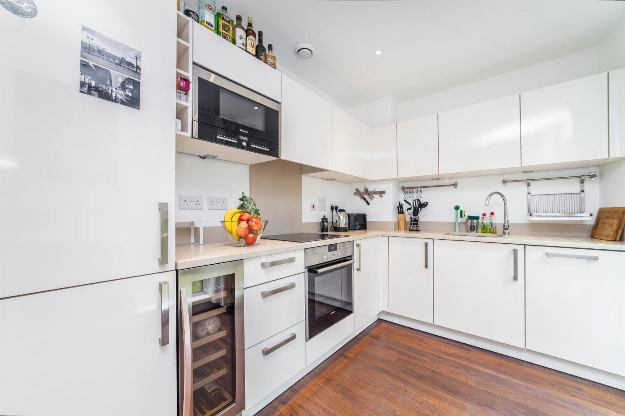 Chic Sun-filled 1 Bdr With Private Terrace * London
