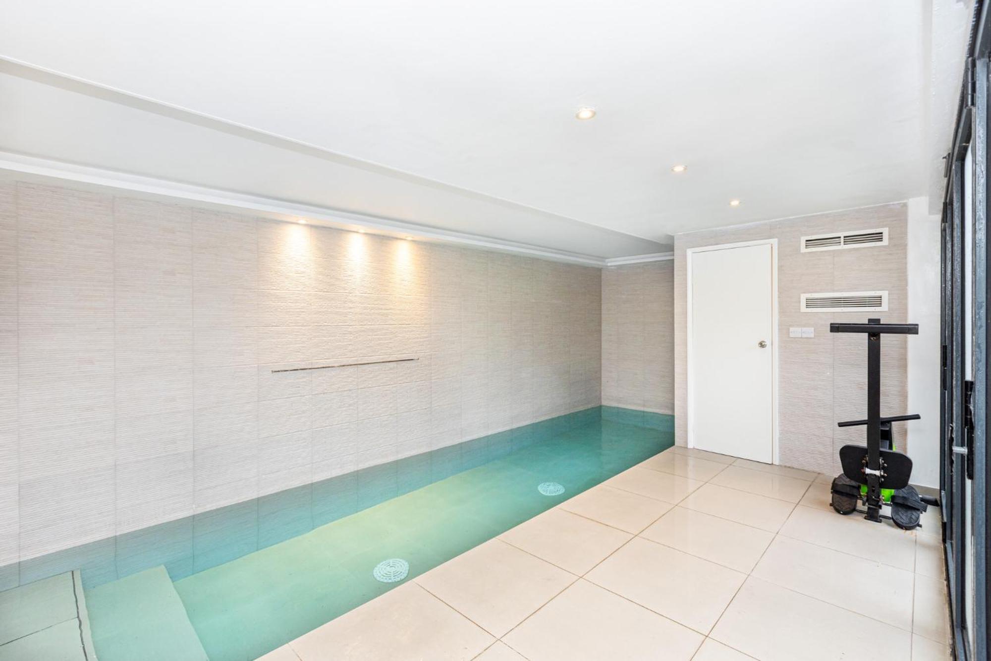 Chic 3br With Garden & Parking Near Hampstead Heath * London