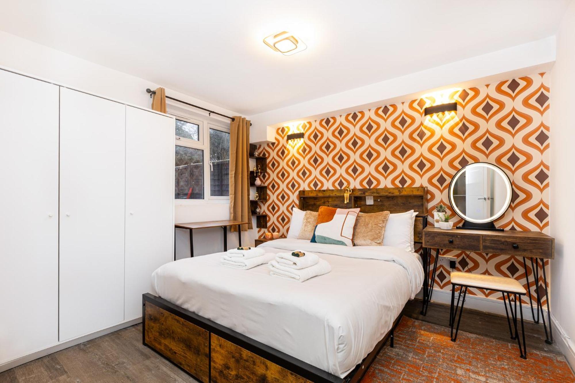 Apartment Chic 3br With Garden & Parking Near Hampstead Heath *