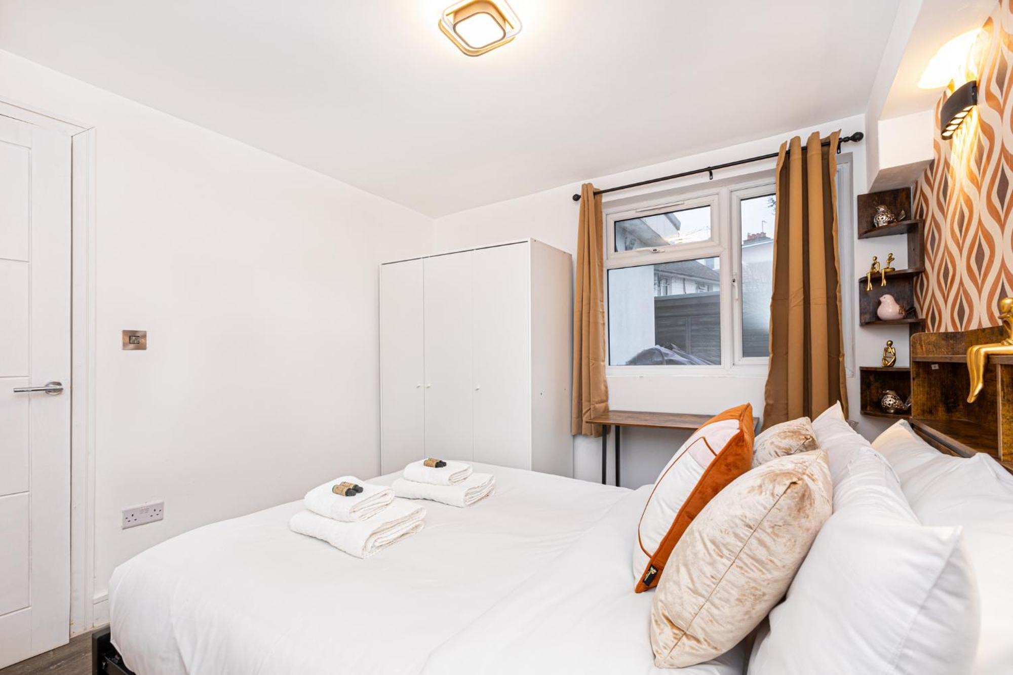 Chic 3br With Garden & Parking Near Hampstead Heath * London