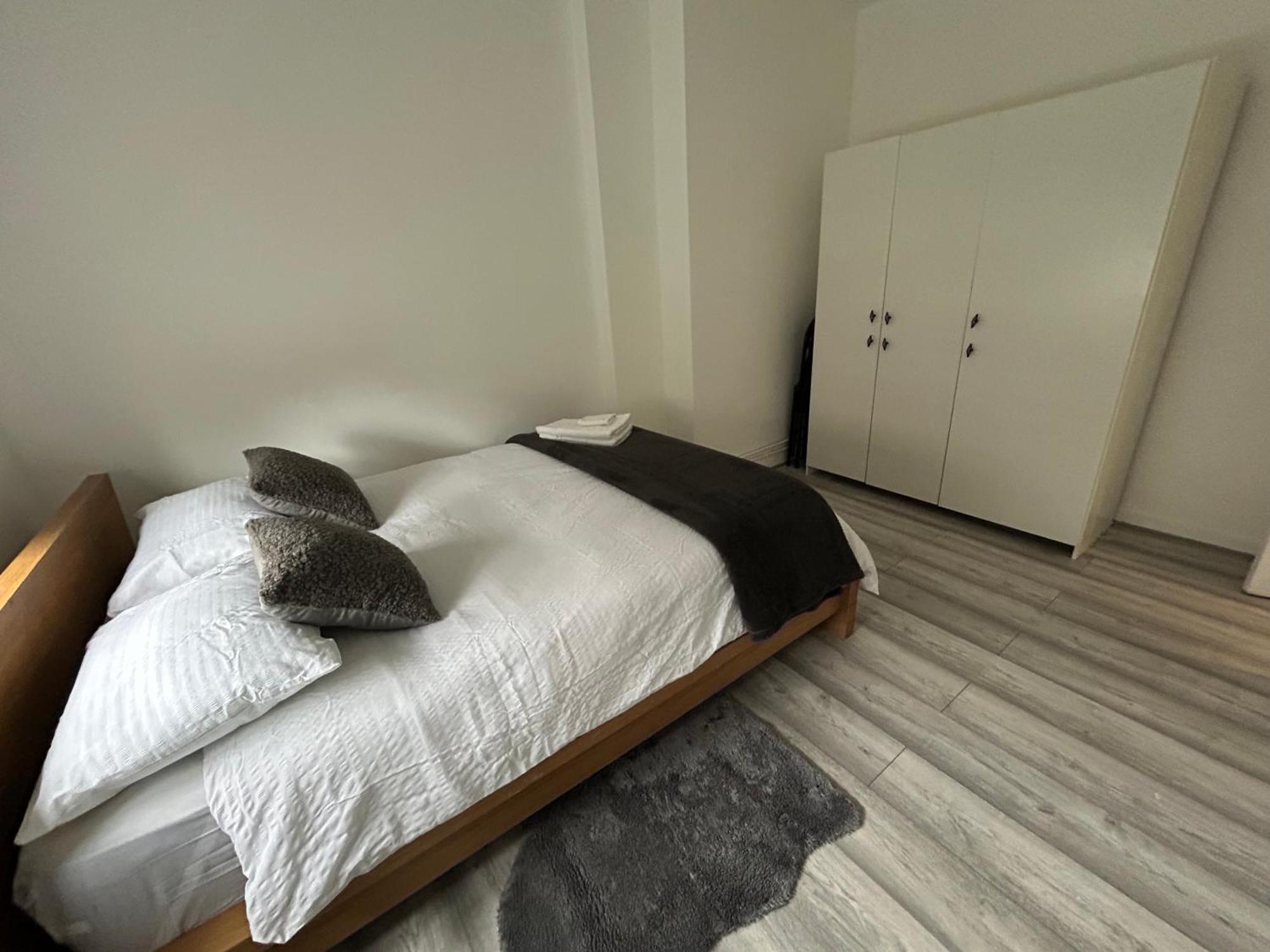 Gasthuis The 4 *