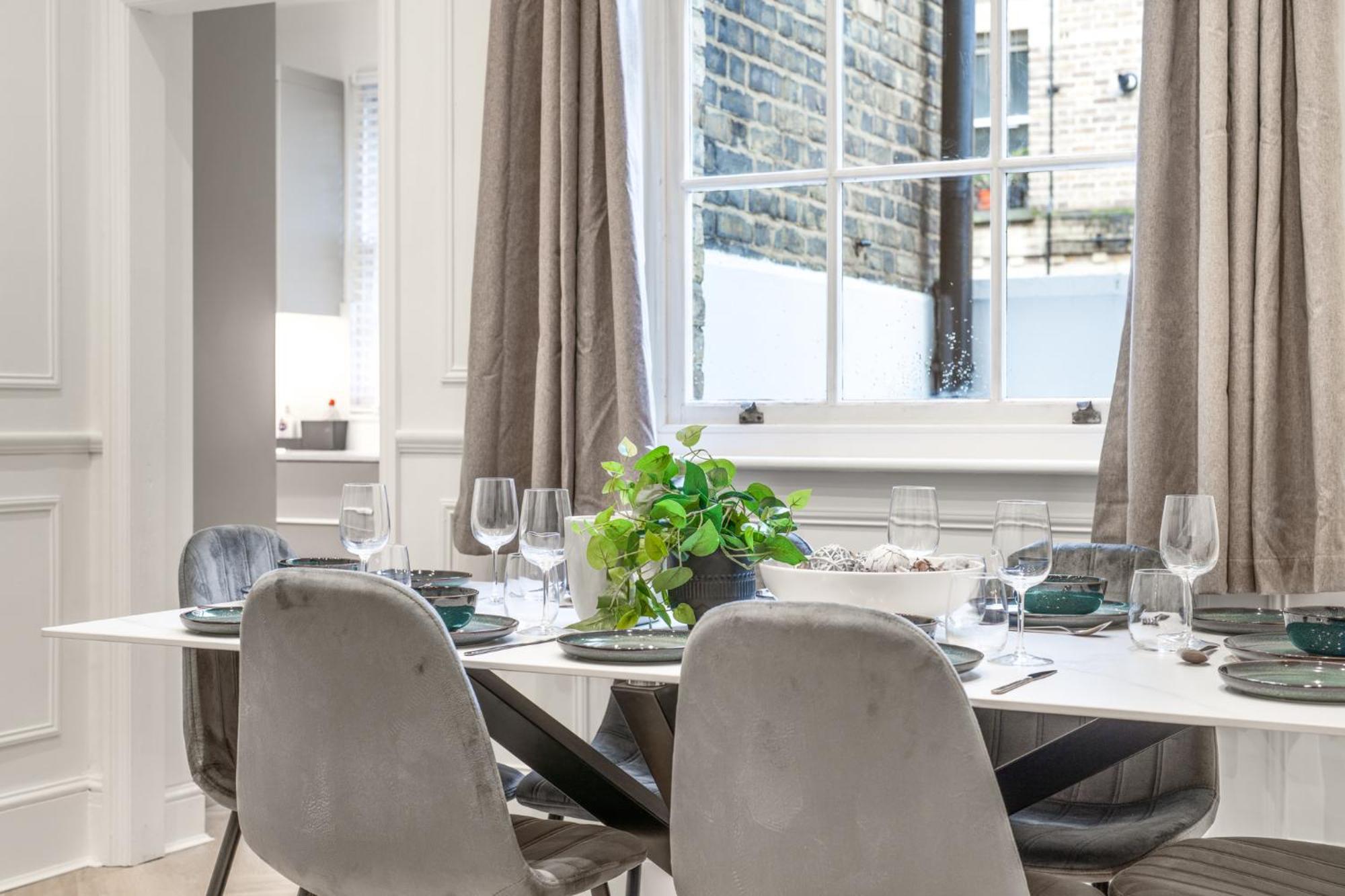 Pimlico Brand New Luxury