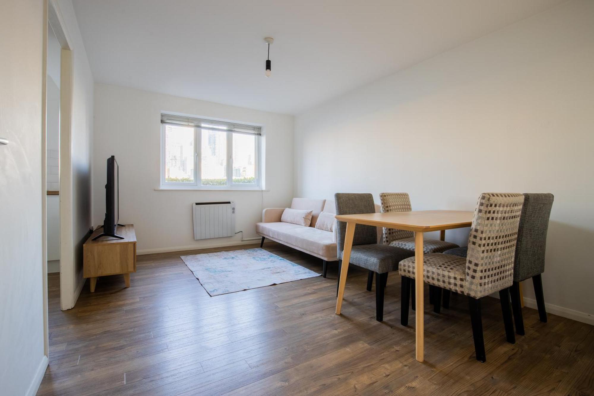 Apartment Londwell, Canary Wharf Riverfront Chic London