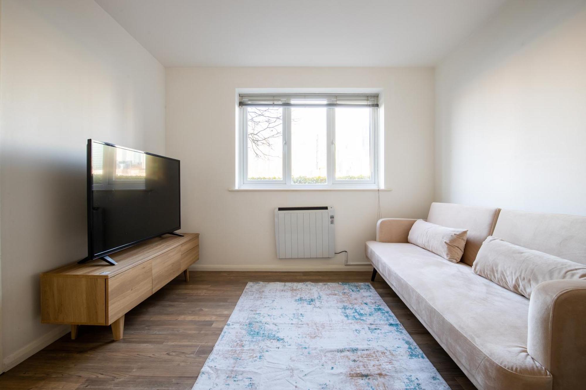 Apartment Londwell, Canary Wharf Riverfront Chic London
