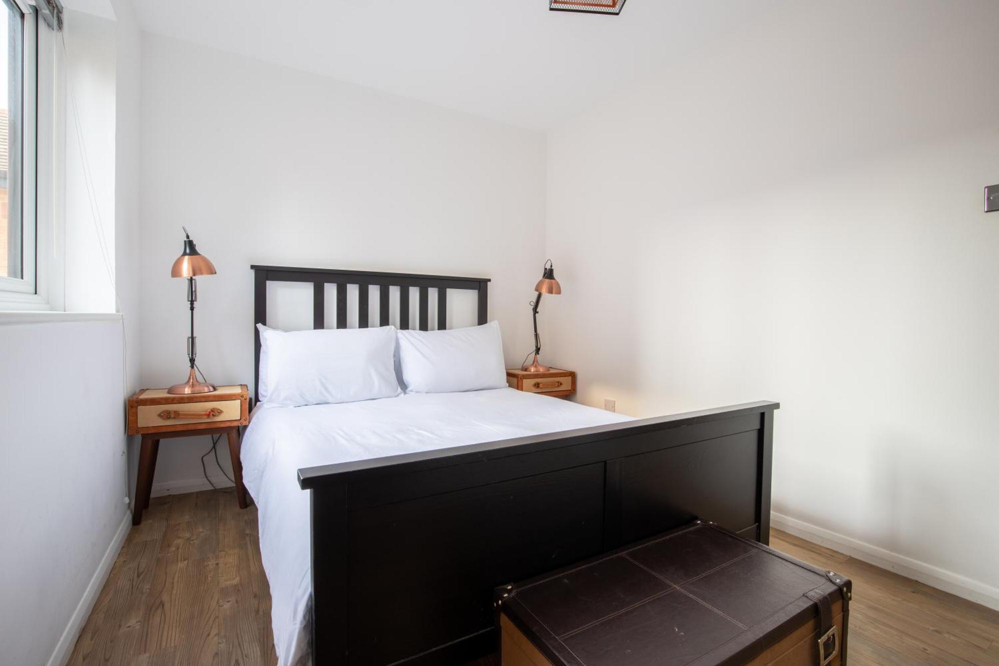 Londwell, Canary Wharf Riverfront Chic Apartment