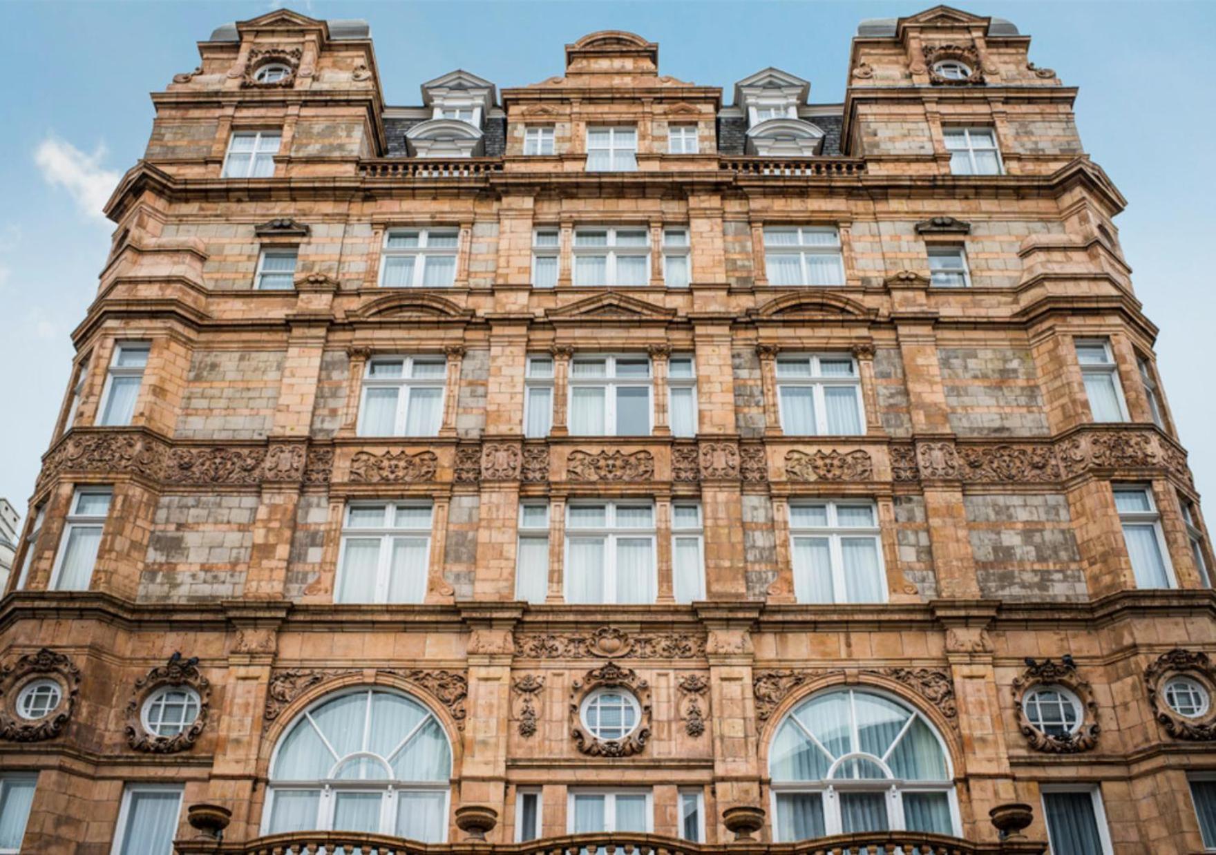 Victory House Leicester Square Hotel 4*