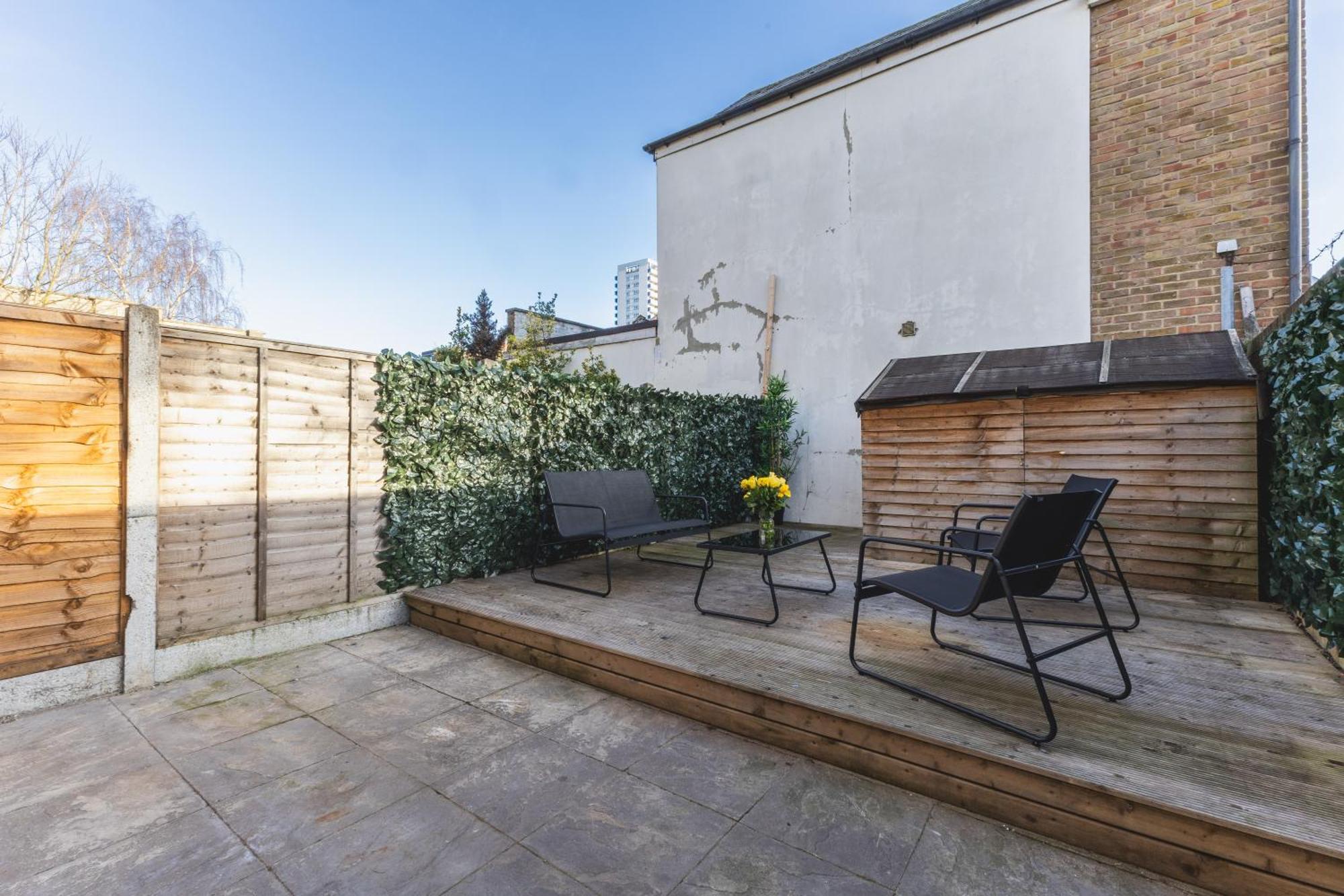 Ferienhaus Arte Serviced Stratford - 3 Bedrooms 2 Bathrooms London, Stratford, Maryland, Free Parking, Garden, Weekly Or Monthly - Up To 8 Guests London