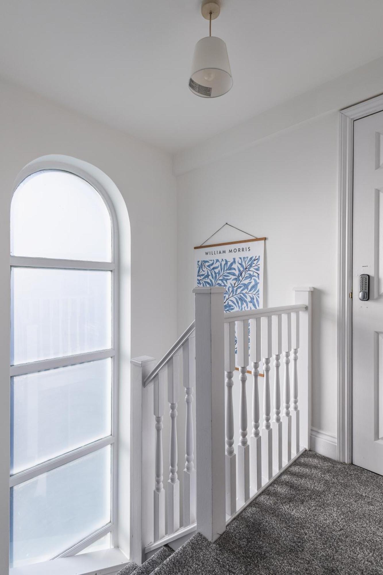 Vakantiehuis Arte Serviced Stratford - 3 Bedrooms 2 Bathrooms London, Stratford, Maryland, Free Parking, Garden, Weekly Or Monthly - Up To 8 Guests