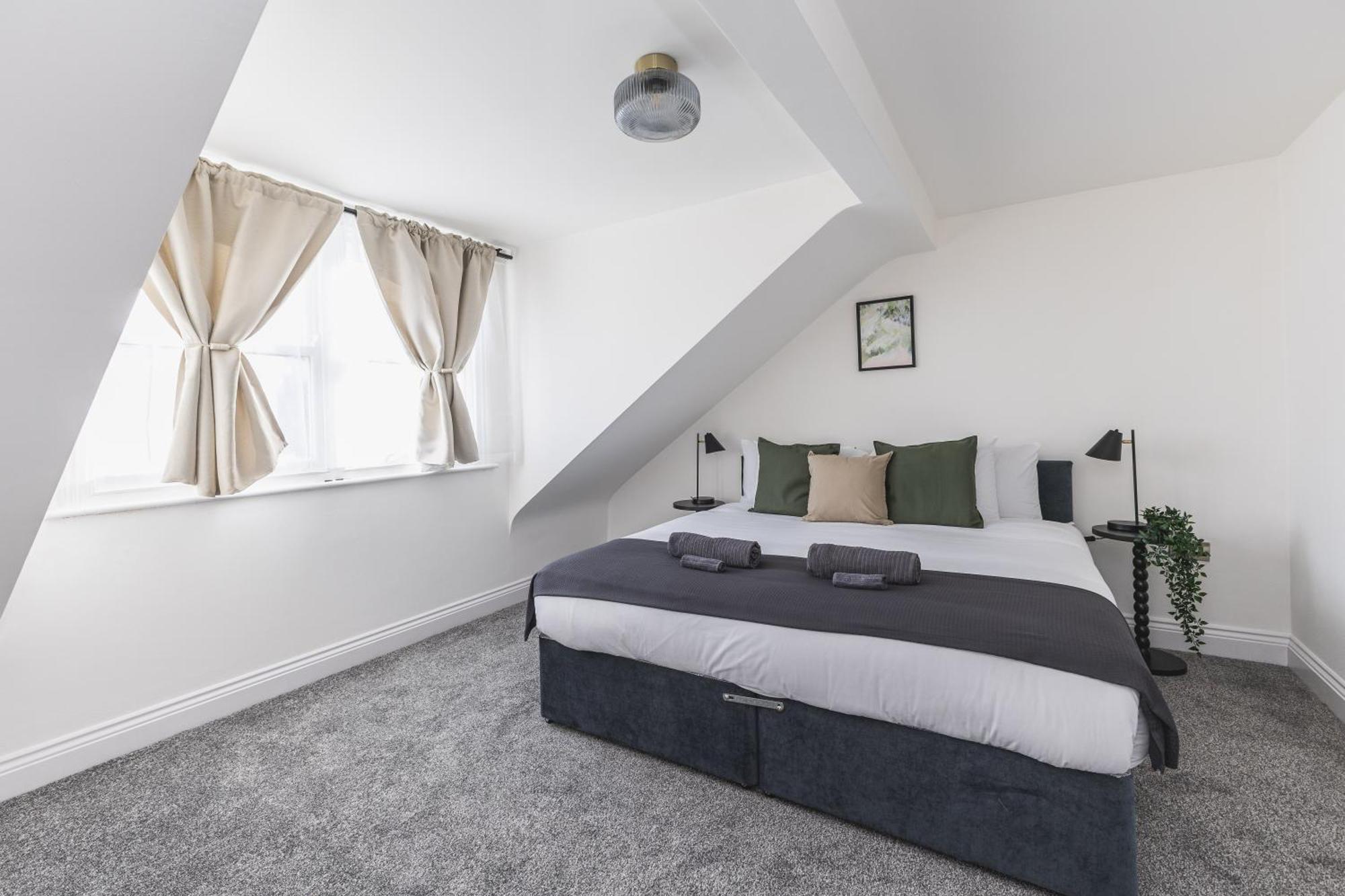 Arte Serviced Stratford - 3 Bedrooms 2 Bathrooms London, Stratford, Maryland, Free Parking, Garden, Weekly Or Monthly - Up To 8 Guests Ferienhaus *