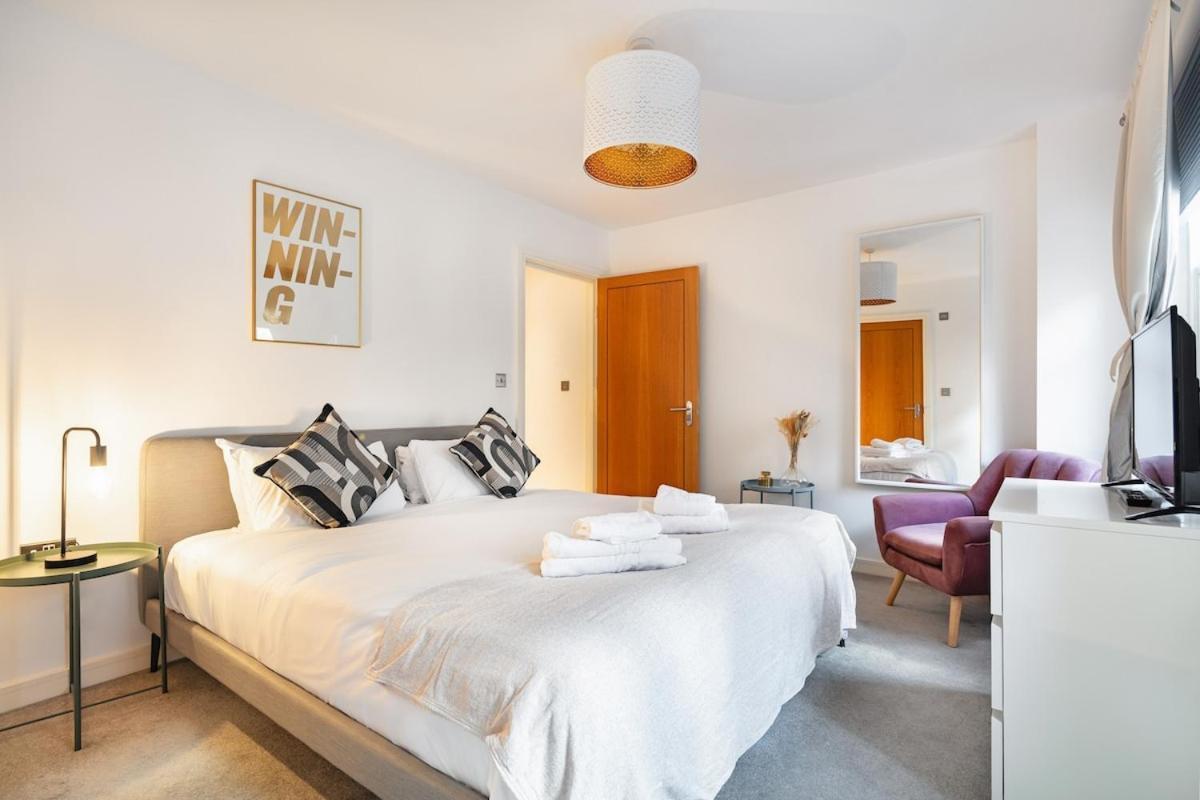 Eye ,split Level And Private Patio,sleeps 6