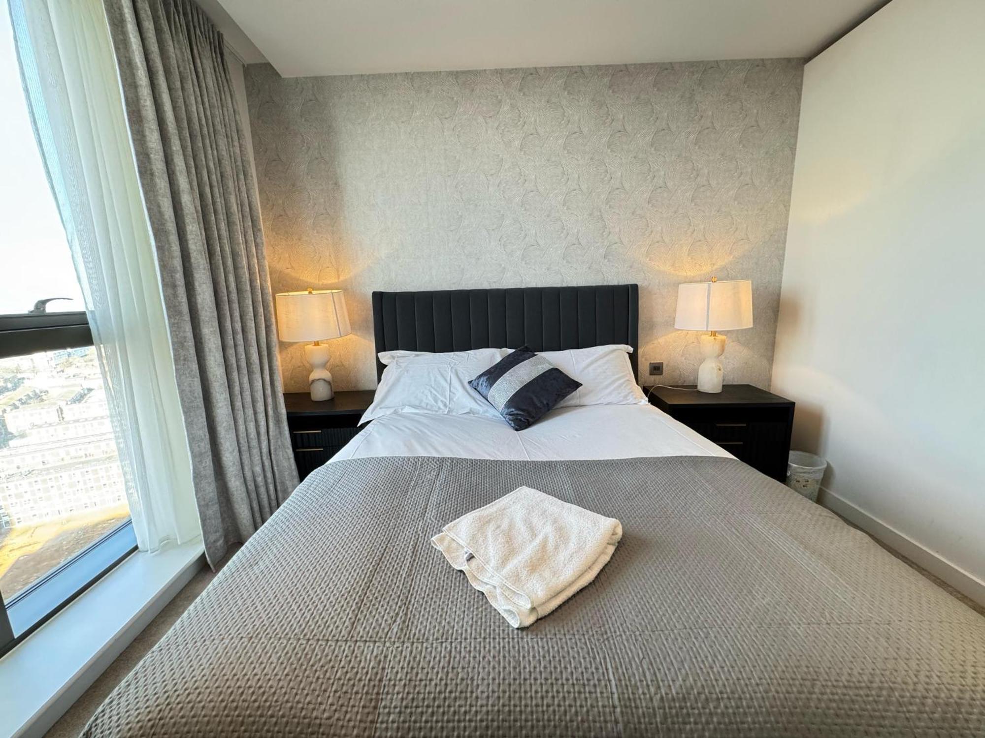 Mayfair Luxurious Apartment *