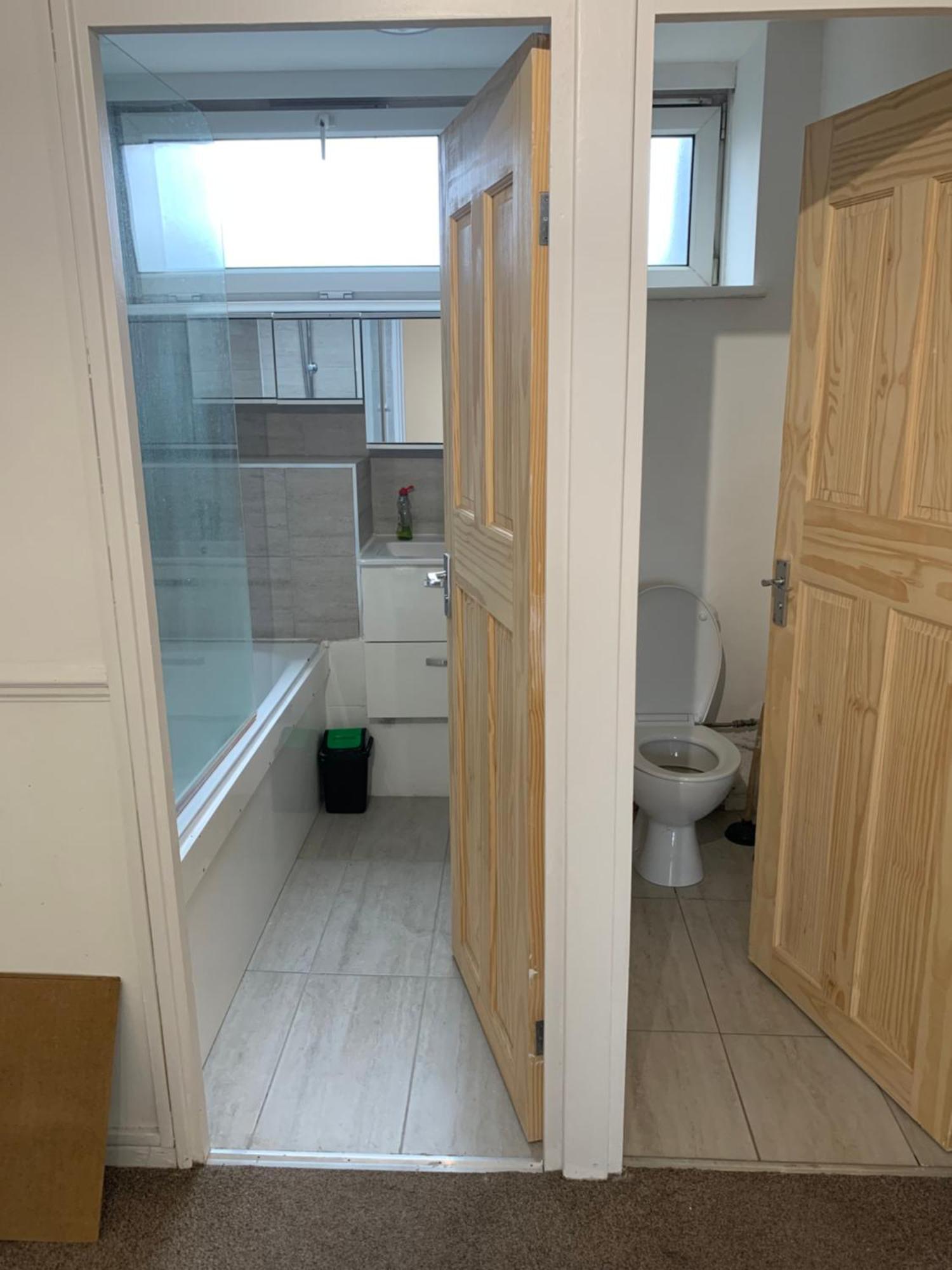 Apartment 3 Double Bedrooms London