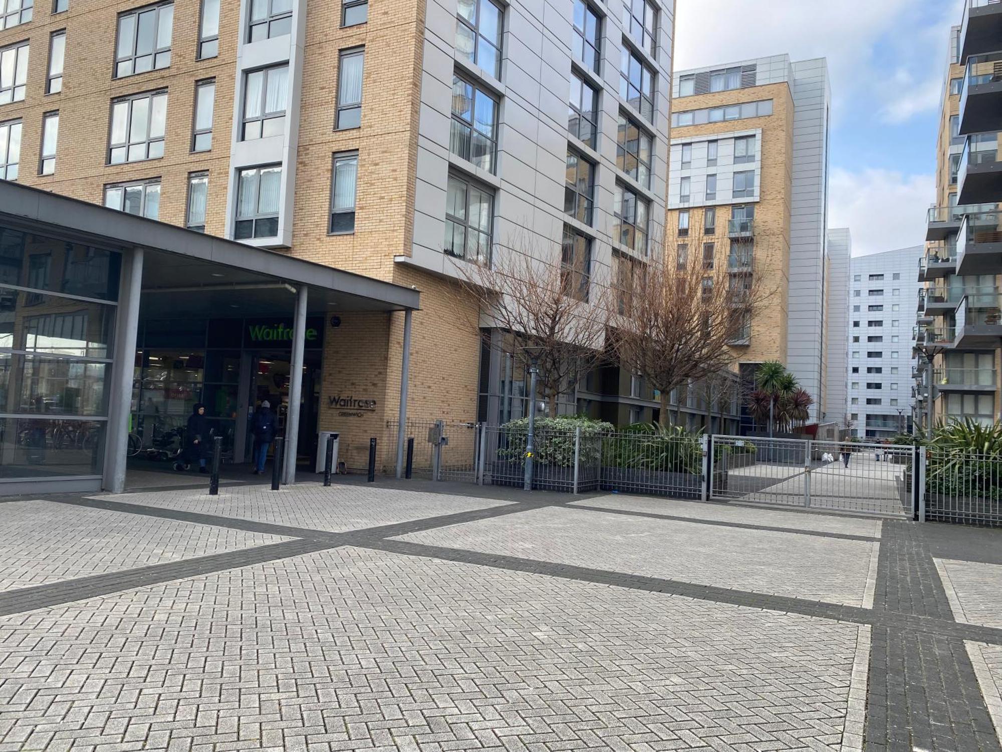 Apartment River View Spacious London