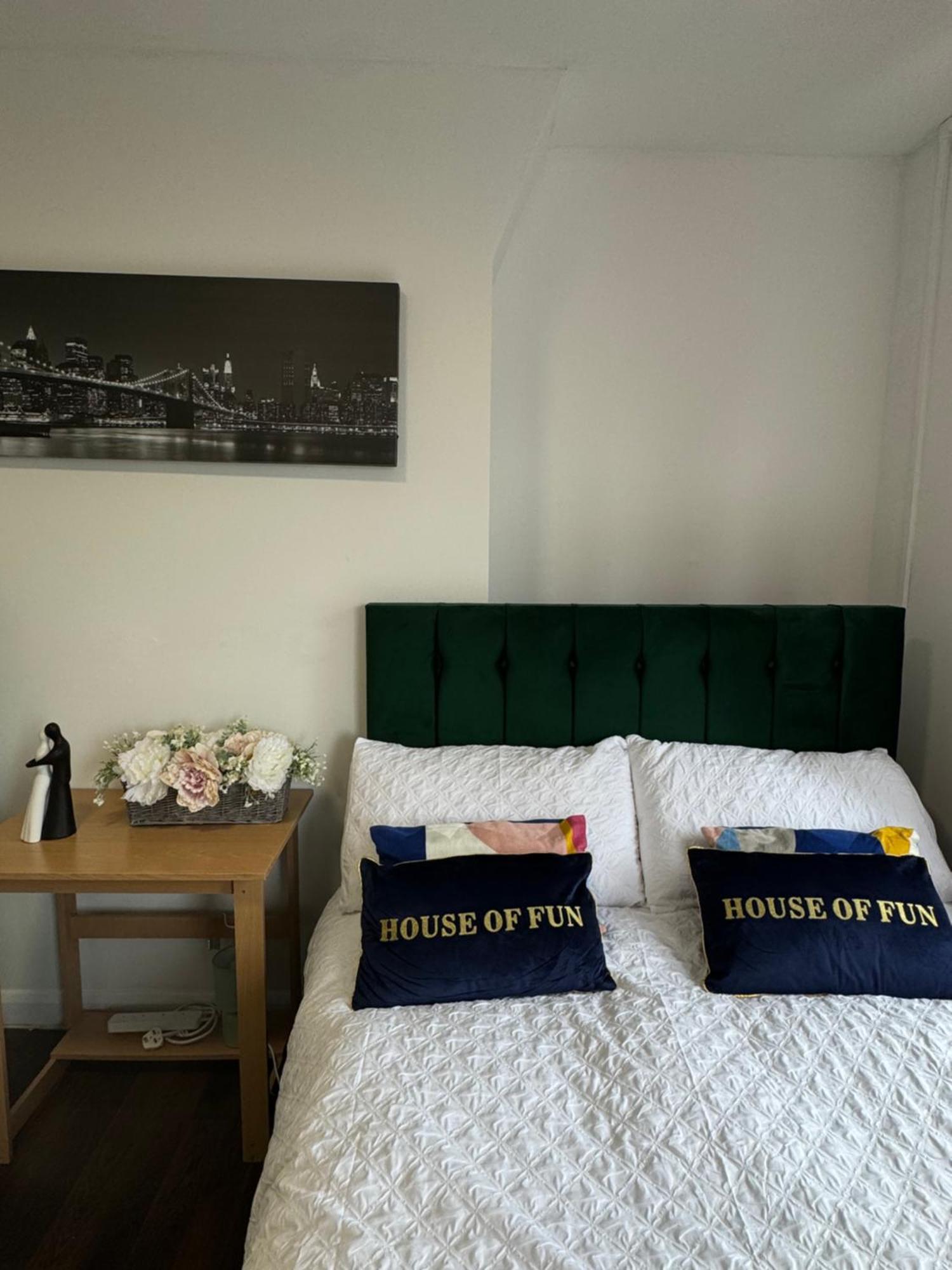 Apartment Lovely 1bedroom For 6ppl In Whitechapel, 1min Away To Dlr Station *