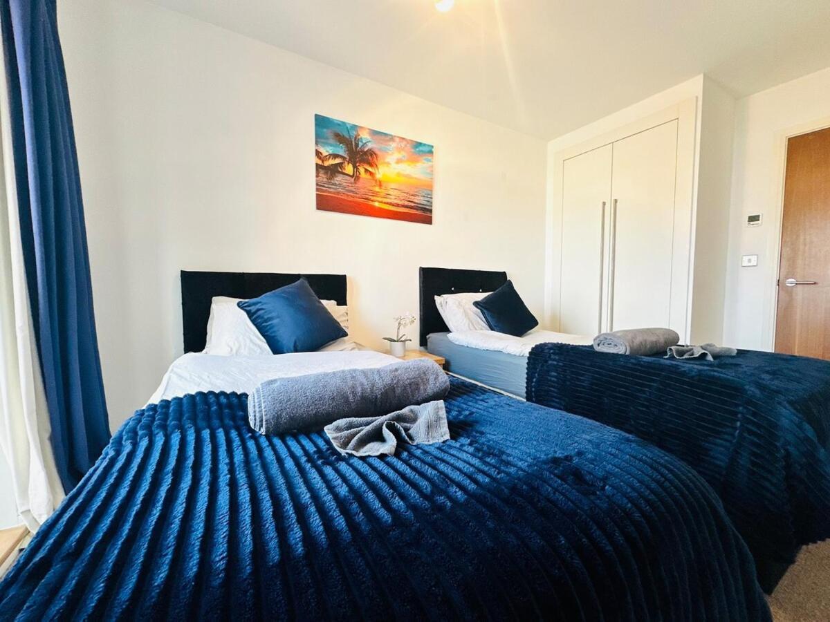 Zone 1 4 Mins From Major Station London