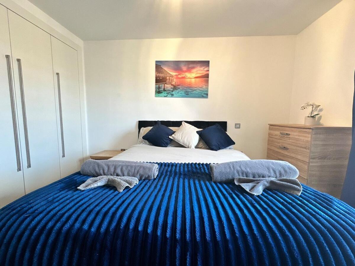 Apartment Zone 1 4 Mins From Major Station London