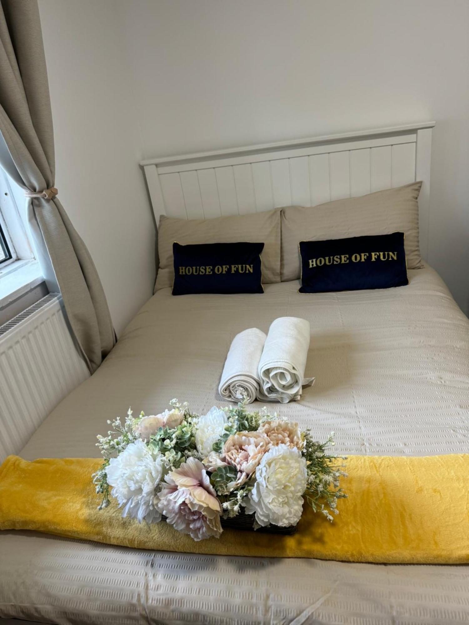 Apartment Lovely 1bedroom For 6ppl In Whitechapel, 1min Away To Dlr Station *