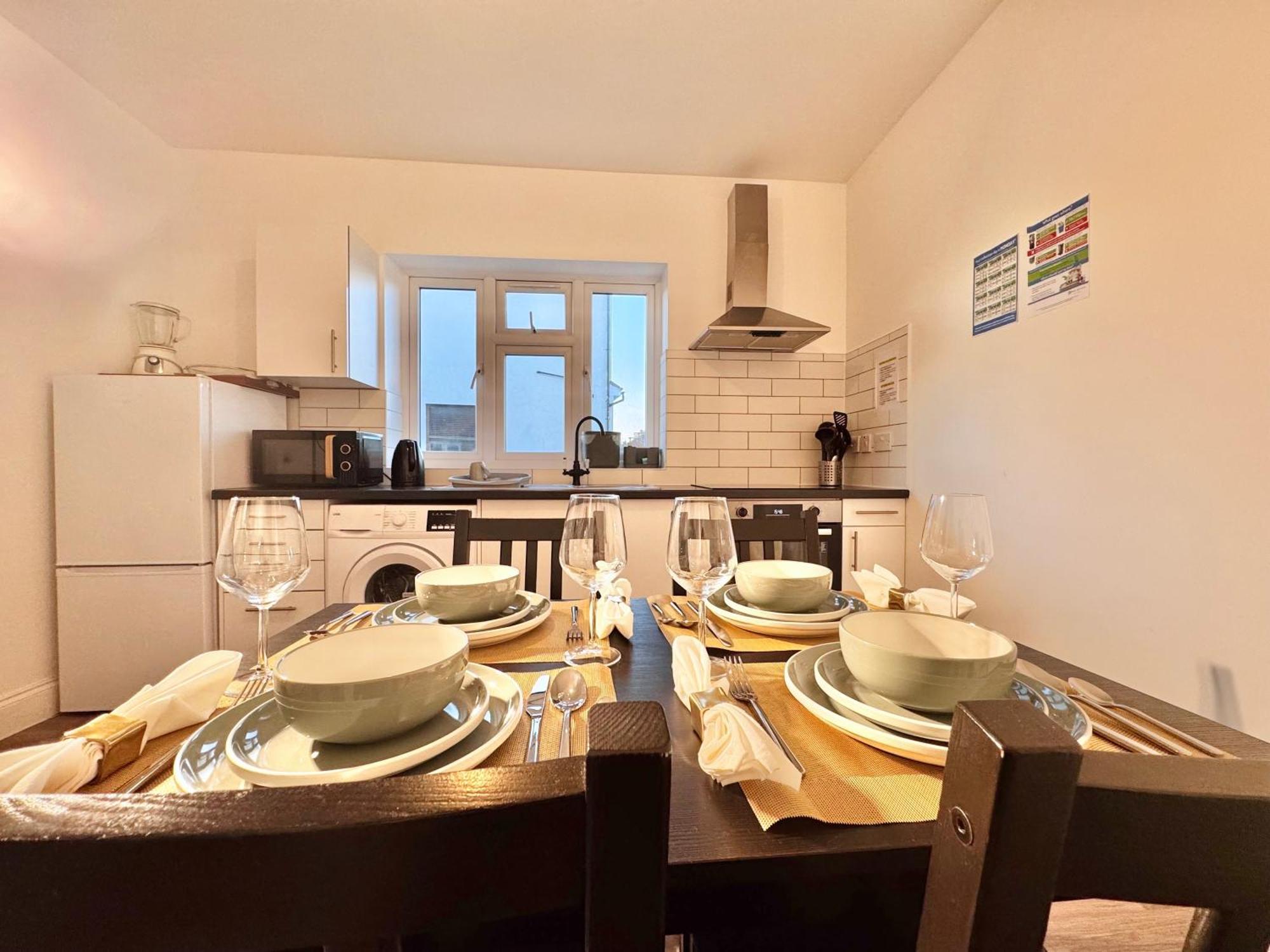 Convenient Near Wembley Stadium *