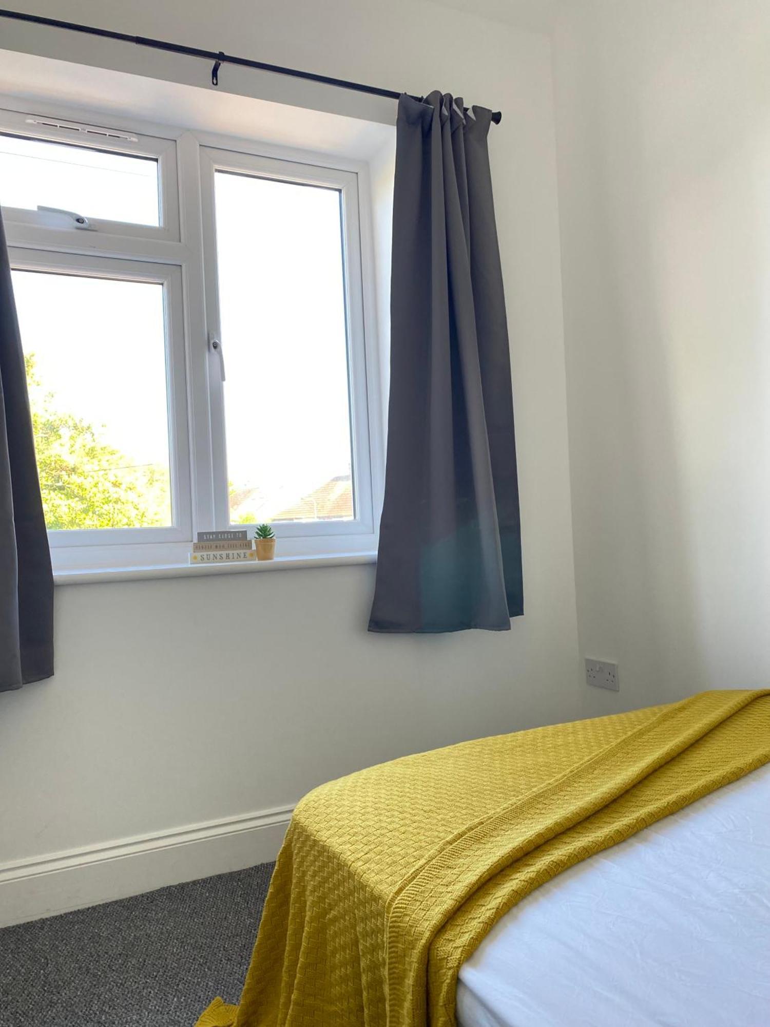 Convenient Near Wembley Stadium * London